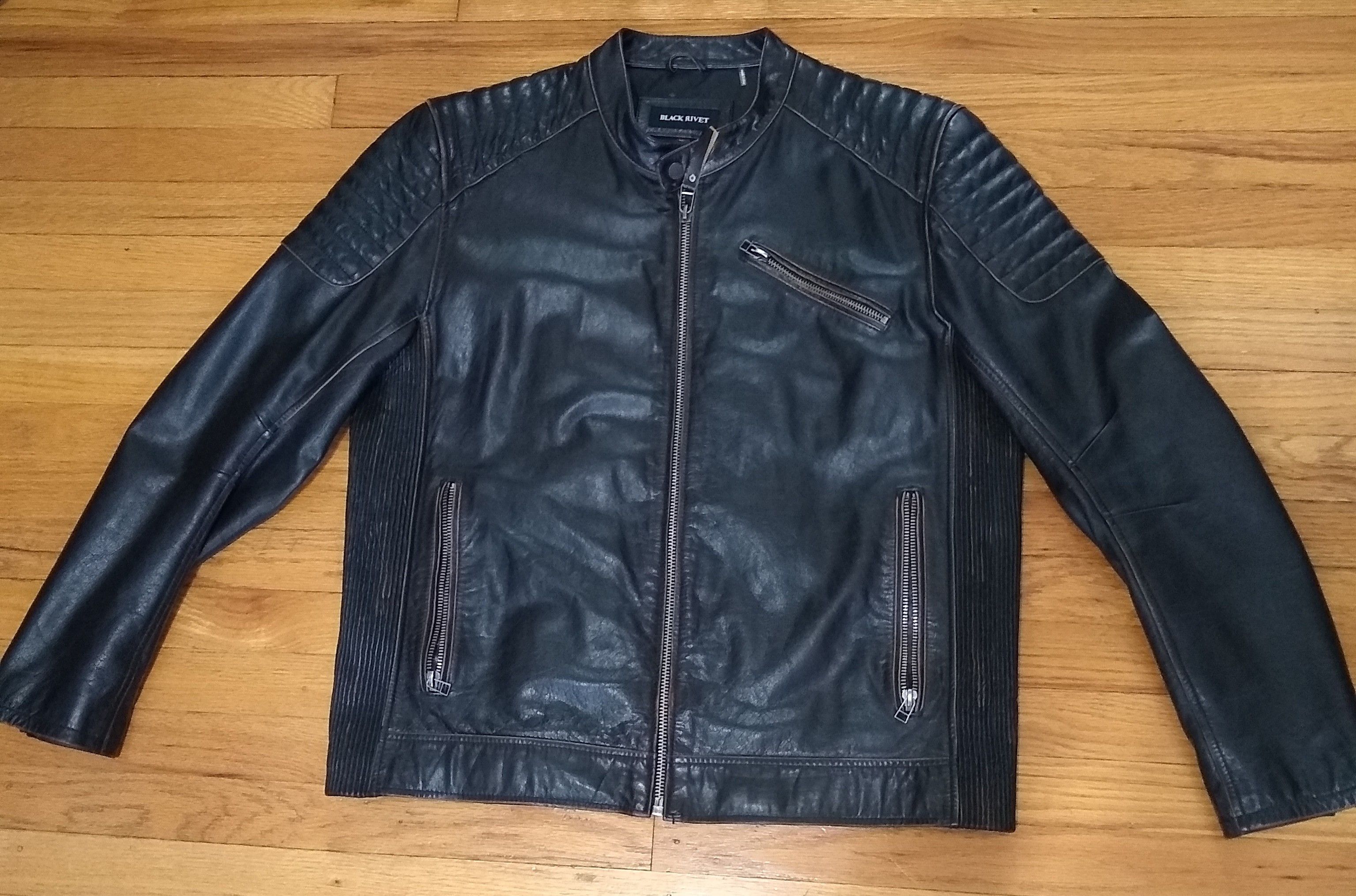 Black Rivet Leather Jacket Genuine Motorcycle Style Size US XL / EU 56 / 4 - 1 Thumbnail