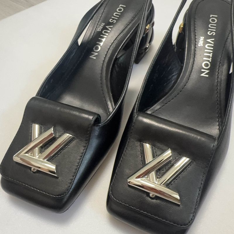Louis Vuitton Louis Vuitton Classic Logo Square Heel Pumps -2508 Size US 6 / IT 36 - 9 Thumbnail