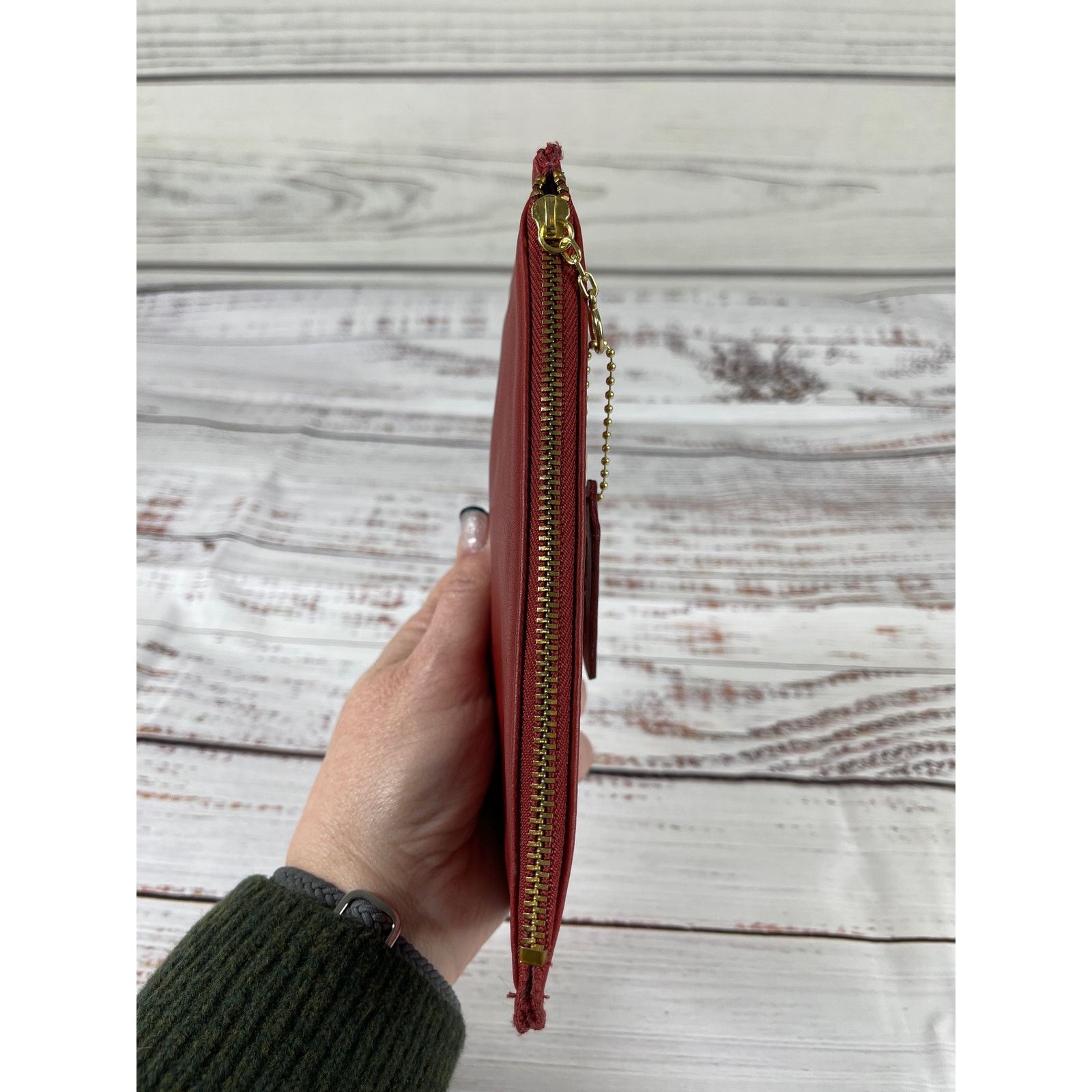 Coach COACH Vintage Leather Red Skinny Case No 7170 New with Box Size ONE SIZE - 10 Thumbnail
