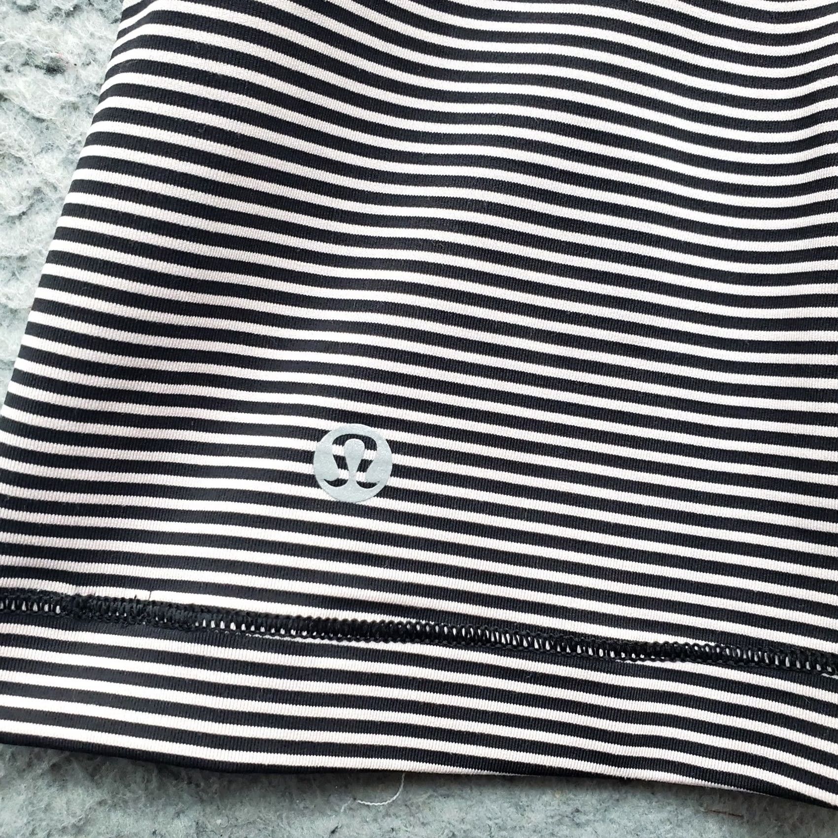 Lululemon Lululemon Tank Top Womens 6 Striped Padded Multicolor Sleeveless Pullover Gym Activewear Shirt Size M / US 6-8 / IT 42-44 - 6 Thumbnail