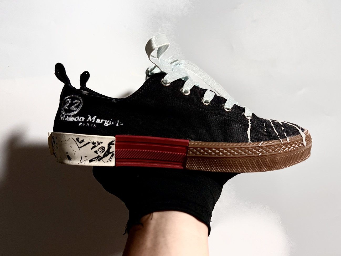 Maison Margiela M A I S O N M A R G I E L A paint splatted sneakers Size US 8 / IT 38 - 10 Thumbnail