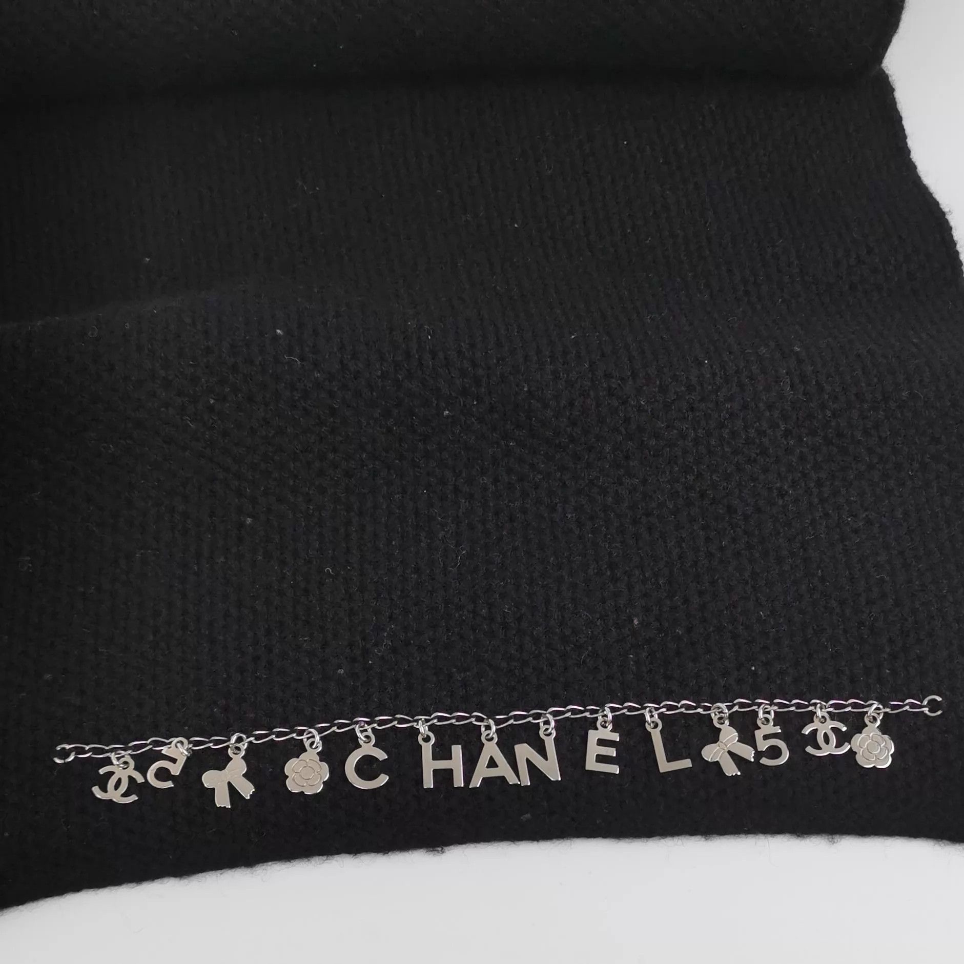 Chanel Chanel CC Logo Scarf Size ONE SIZE - 4 Thumbnail