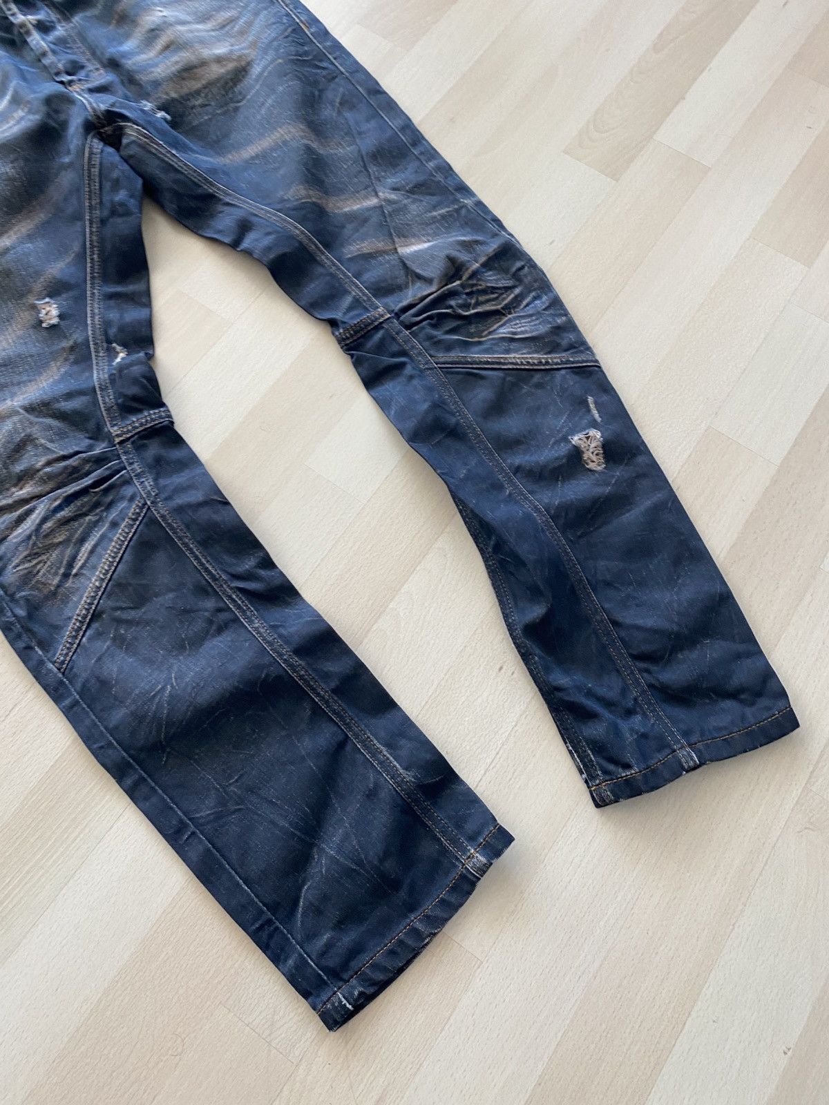 John Galliano John Galliano Distressed Dirt Raw Denim Jeans Size US 31 - 8 Thumbnail