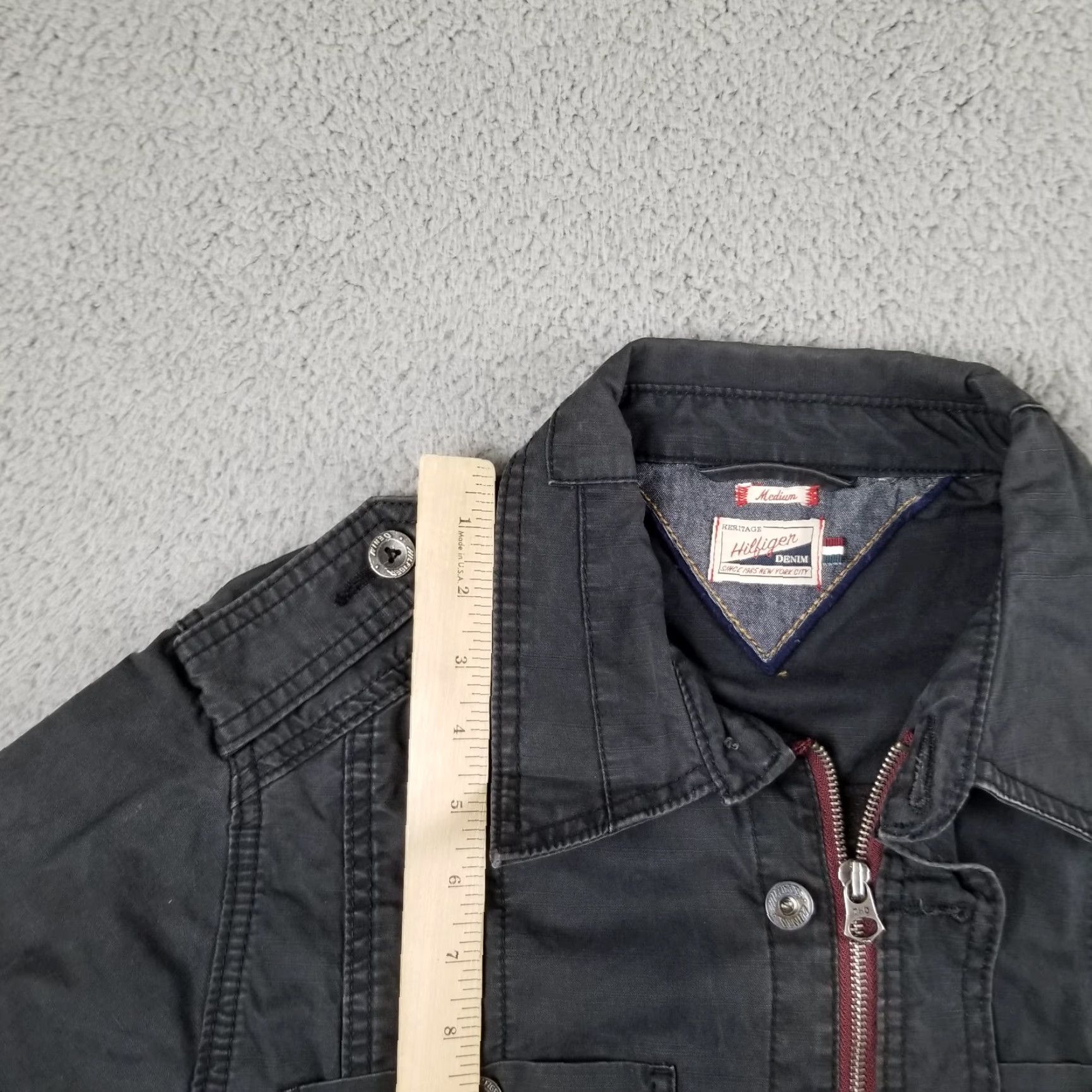 Tommy Hilfiger VINTAGE Tommy Hilfiger Denim Jacket Men's Y2K Charcoal Cotton Medium Coat Size US M / EU 48-50 / 2 - 4 Thumbnail