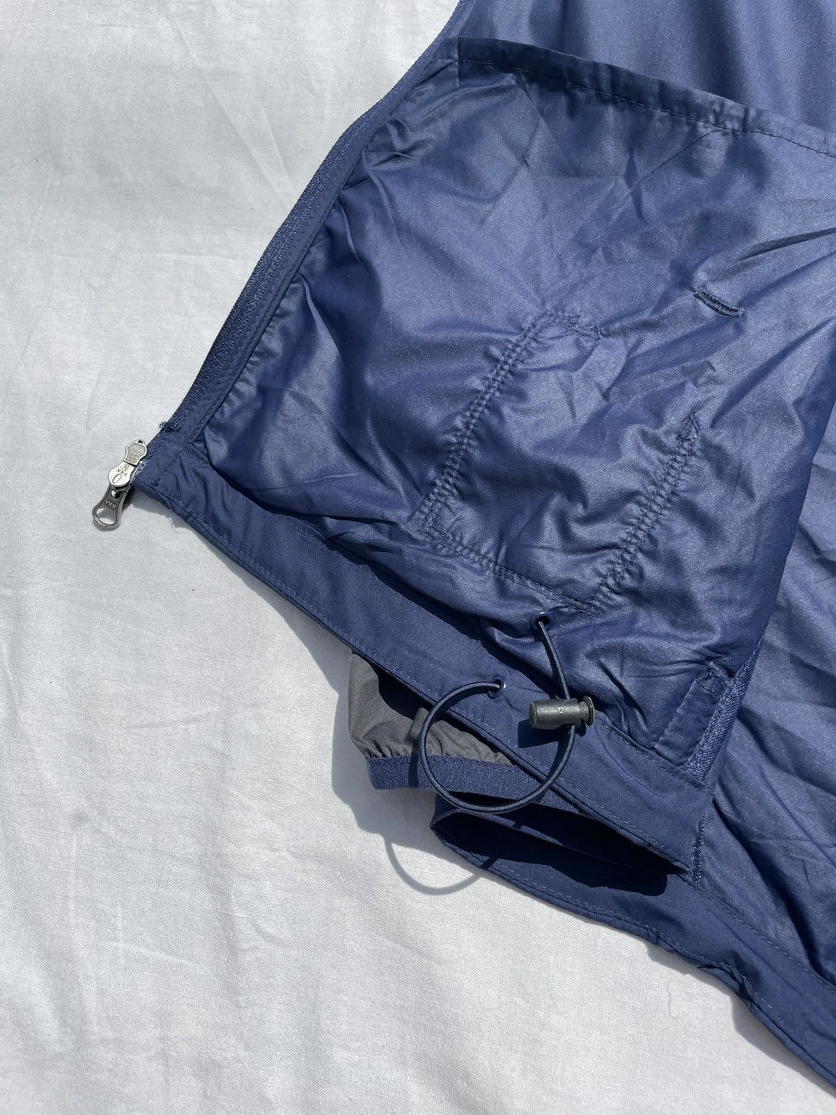 Nike Nike NAVY Light Jacket Size US XXL / EU 58 / 5 - 7 Thumbnail