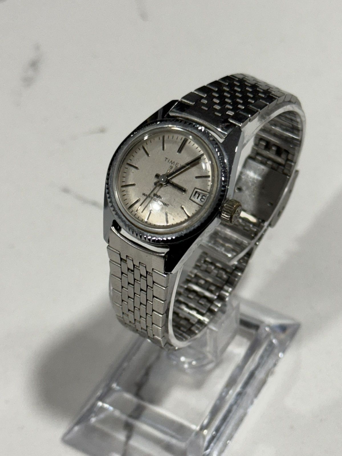 Timex Manual wind Timex w/ fluted bezel & stainless steel bracelet Size ONE SIZE - 12 Thumbnail