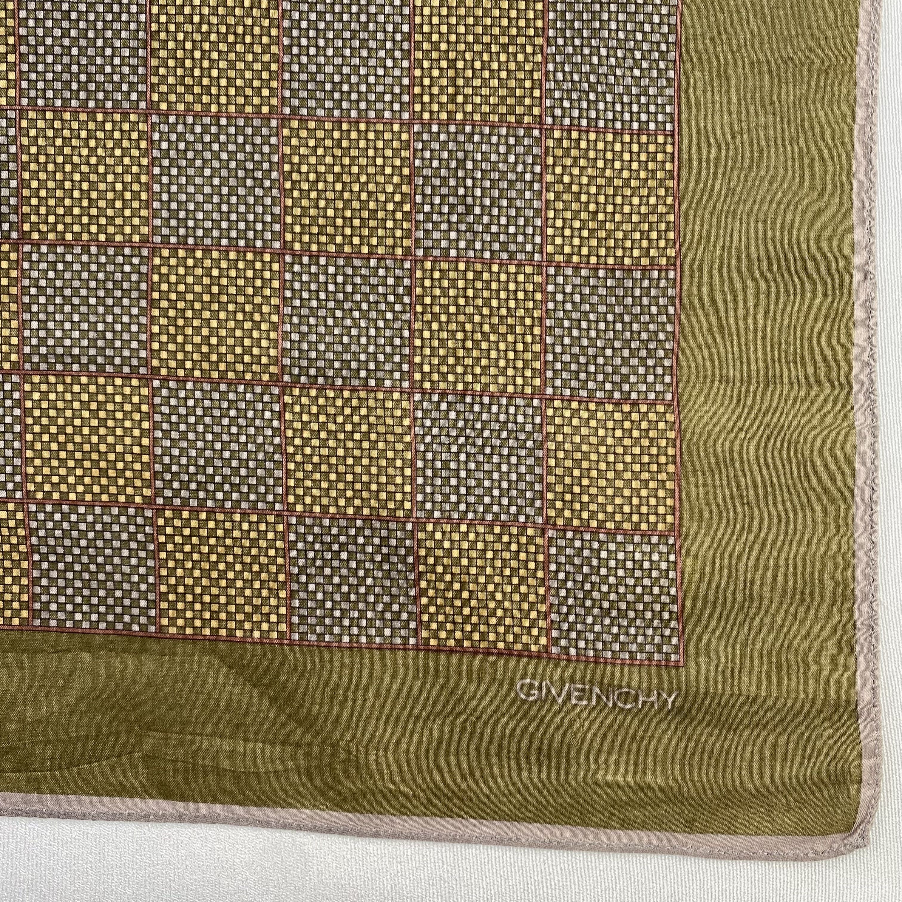Vintage Givenchy Bandana/ Handkerchief / Neckerchief-1372 Size ONE SIZE - 3 Thumbnail