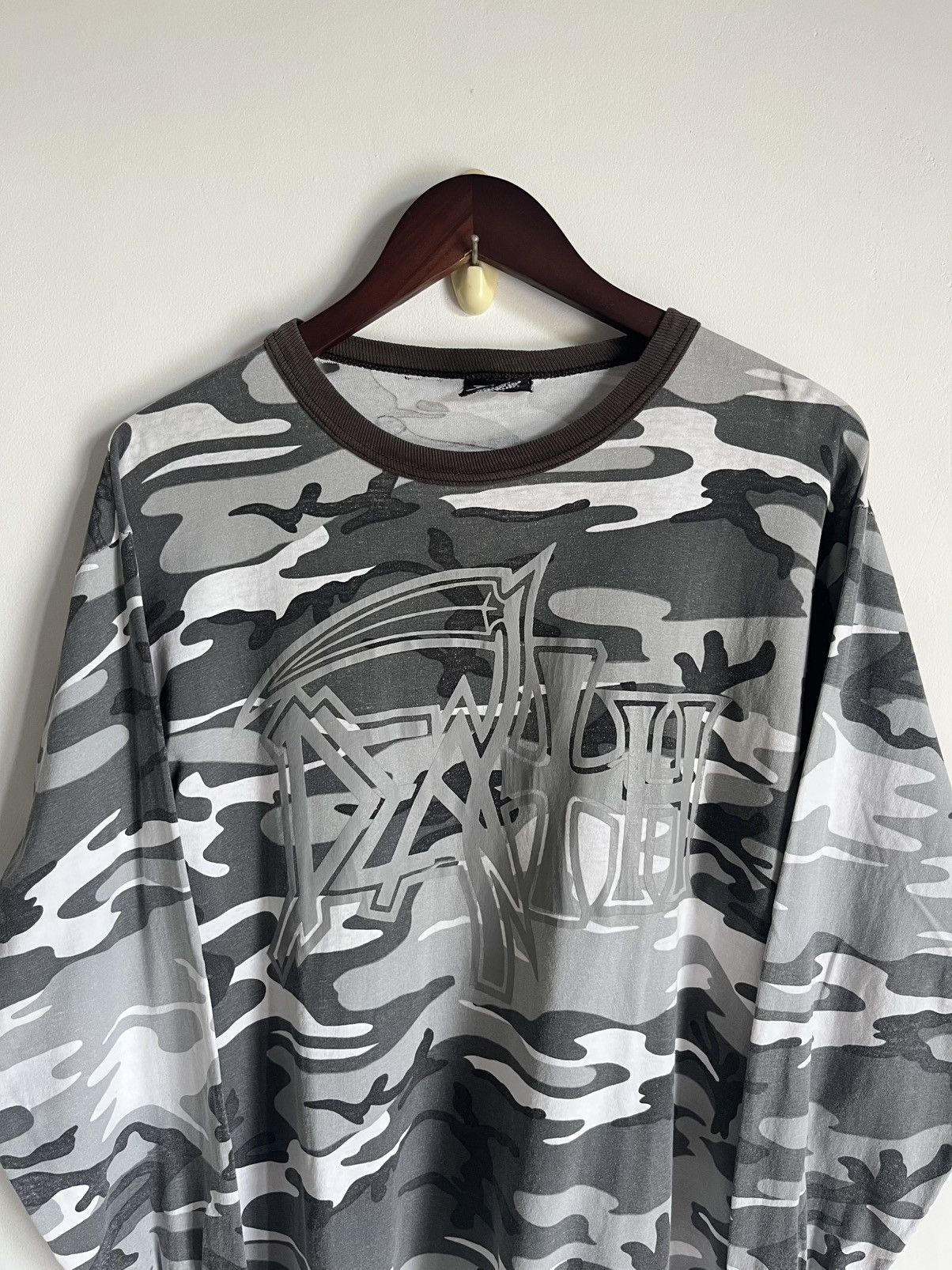 Band Tees Vintage Death Thrashed Camo Longsleeve Metal Band Size US L / EU 52-54 / 3 - 2 Thumbnail