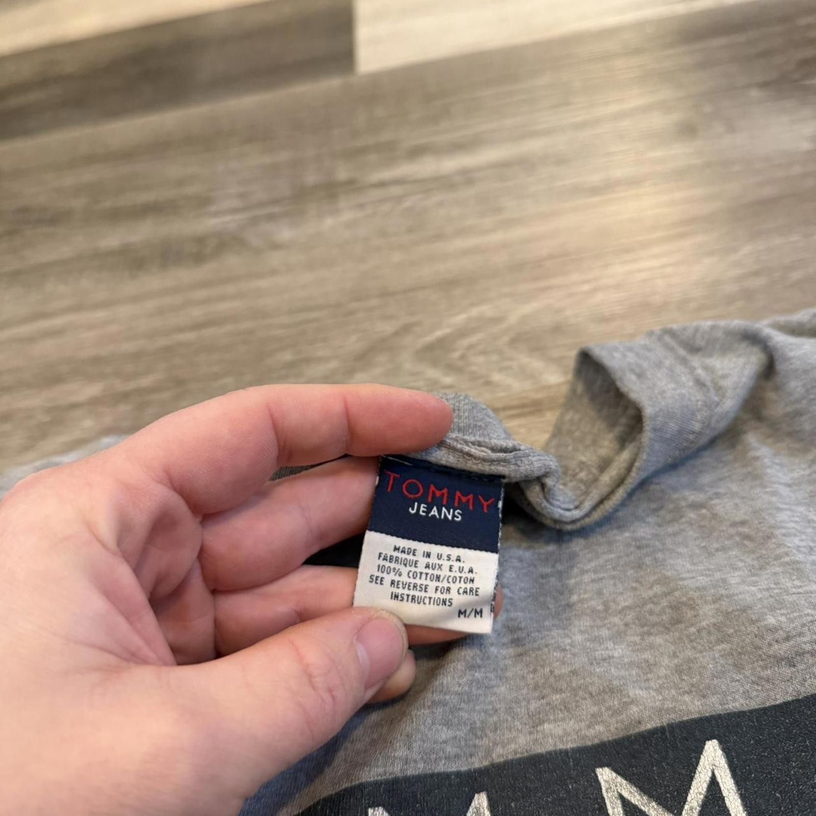 Tommy Hilfiger vintage Tommy Hilfiger Tommy jeans t shirt 00s M/L Size US M / EU 48-50 / 2 - 5 Thumbnail