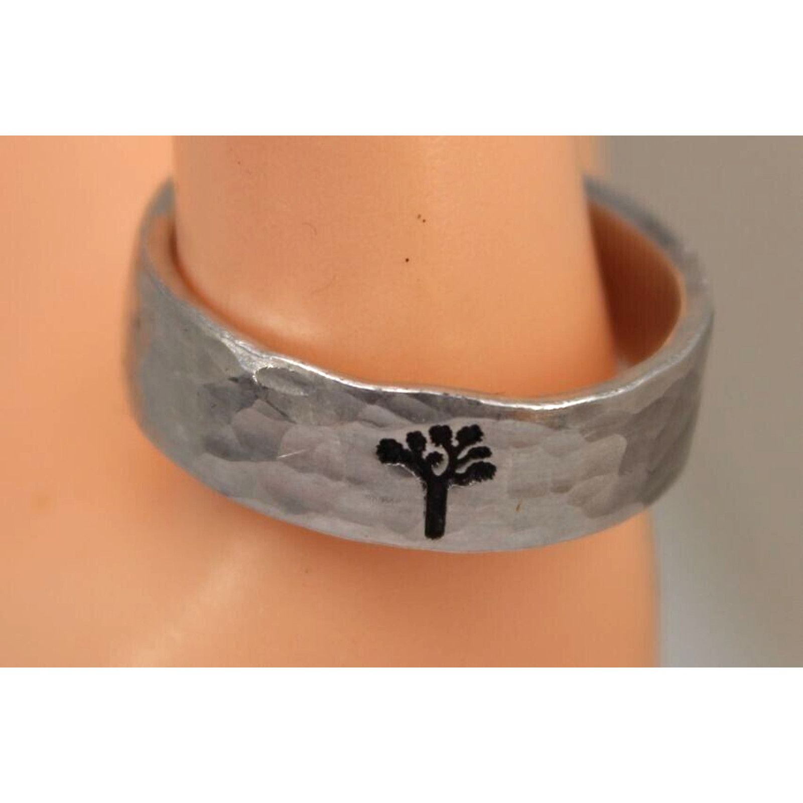 Other Beautiful Hammered Silvertone Ring • Band• Open Back • Sz. 9 Size ONE SIZE - 1 Thumbnail