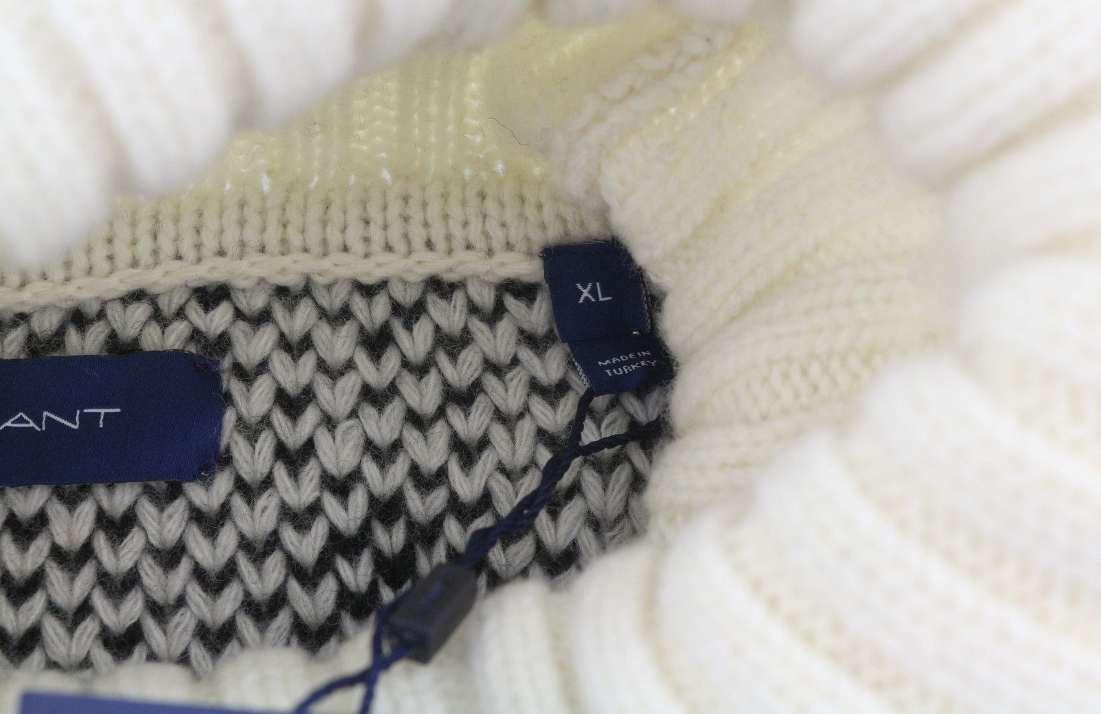 Gant HOUNDSTOOTH ROLLNECK XL Cream Wool Blend Jumper 87246 Size US XL / EU 56 / 4 - 7 Thumbnail