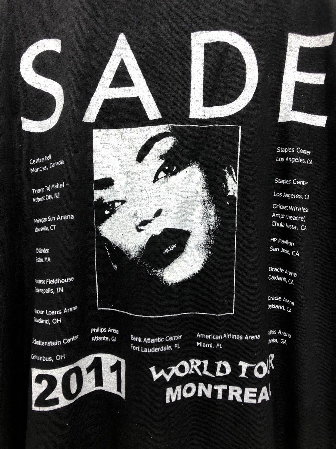 Vintage "RARE" SADE World Tour 2011 Montreal Single Stitch BN Size US L / EU 52-54 / 3 - 6 Thumbnail
