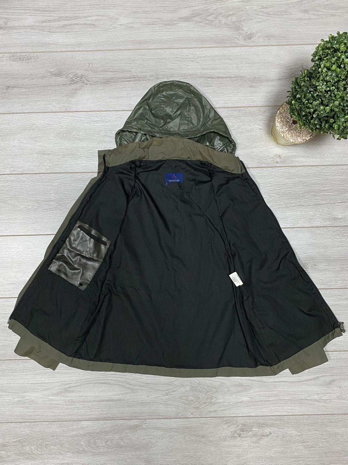Moncler Moncler vintage nylon hoodie zip jacket RARE Size US M / EU 48-50 / 2 - 12 Thumbnail