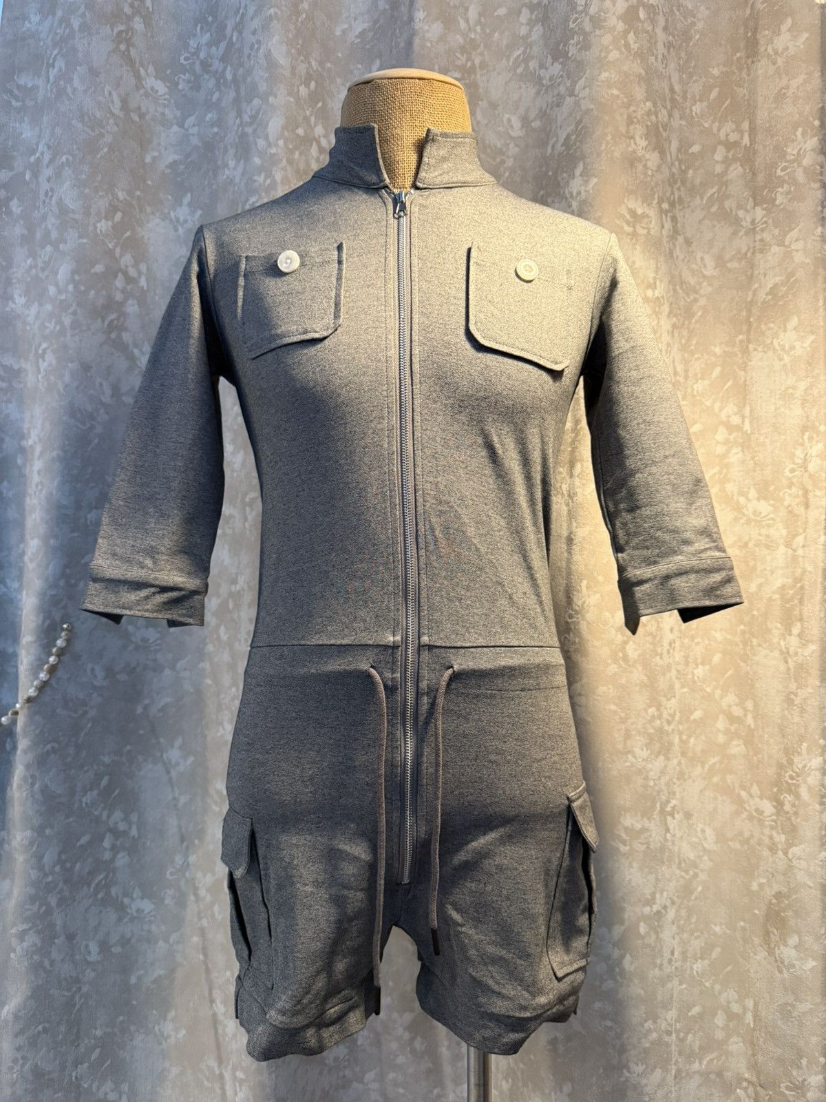 Other Chic Utility-Inspired One-Piece Romper Size US 28 / EU 44 - 1 Thumbnail