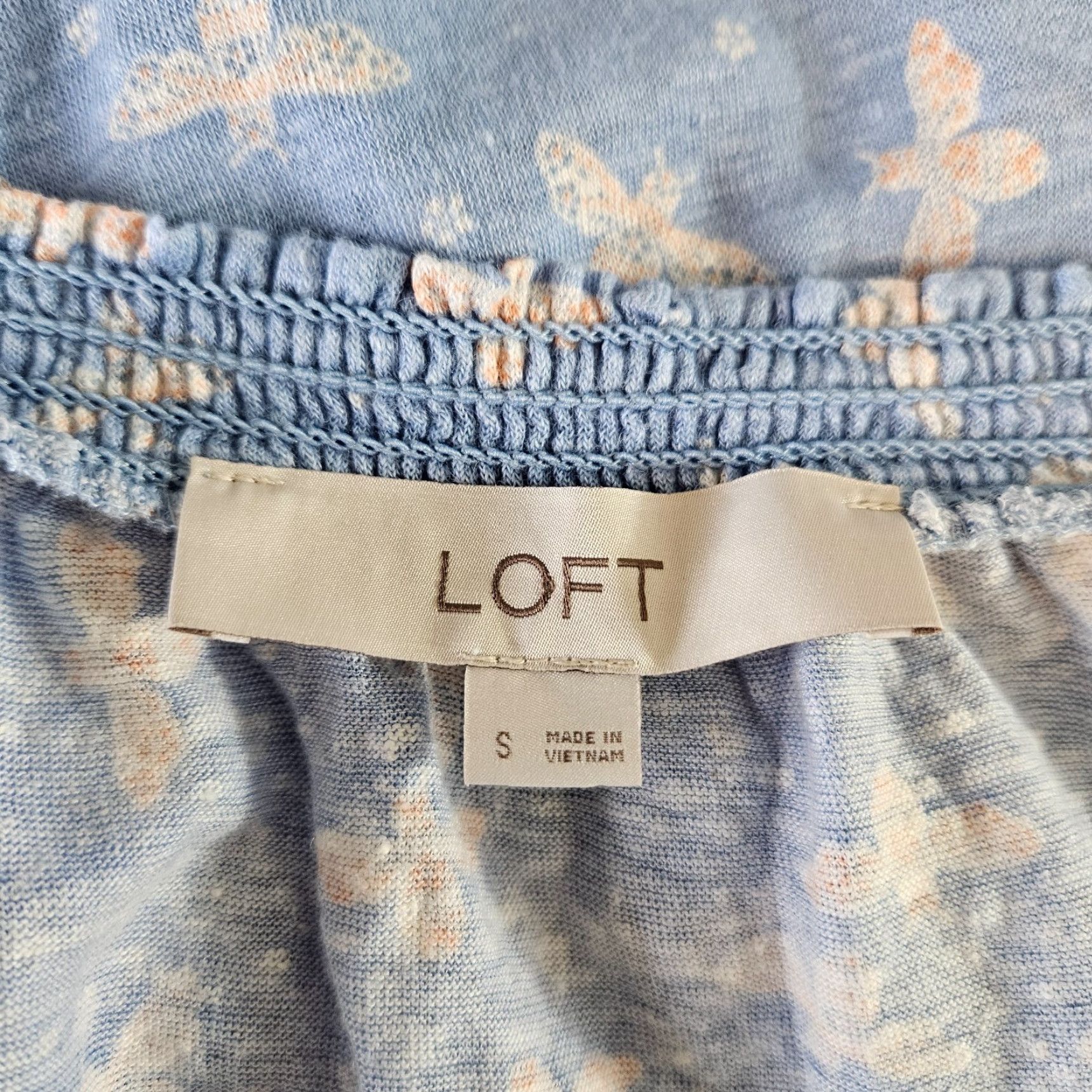 Loft VINTAGE? Ann Taylor LOFT Womens Linen Top Sz Small Blue Bee Print Short Sleeve Shirt Womens S Blue Bee Print Linen Top Size S / US 4 / IT 40 - 5 Thumbnail
