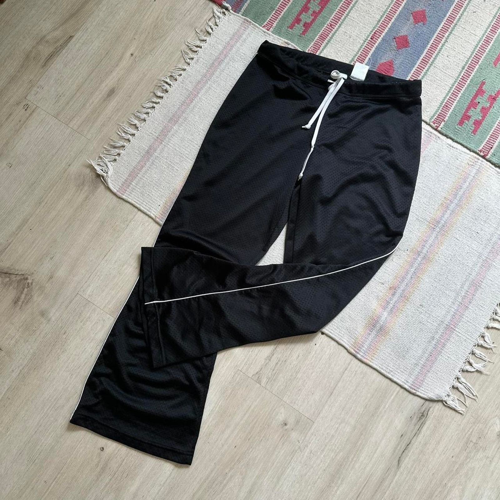 Vintage Vintage Y2K Black Striped Sporty Sweatpants Flare Track Pant Size 28" / US 6 / IT 42 - 4 Thumbnail