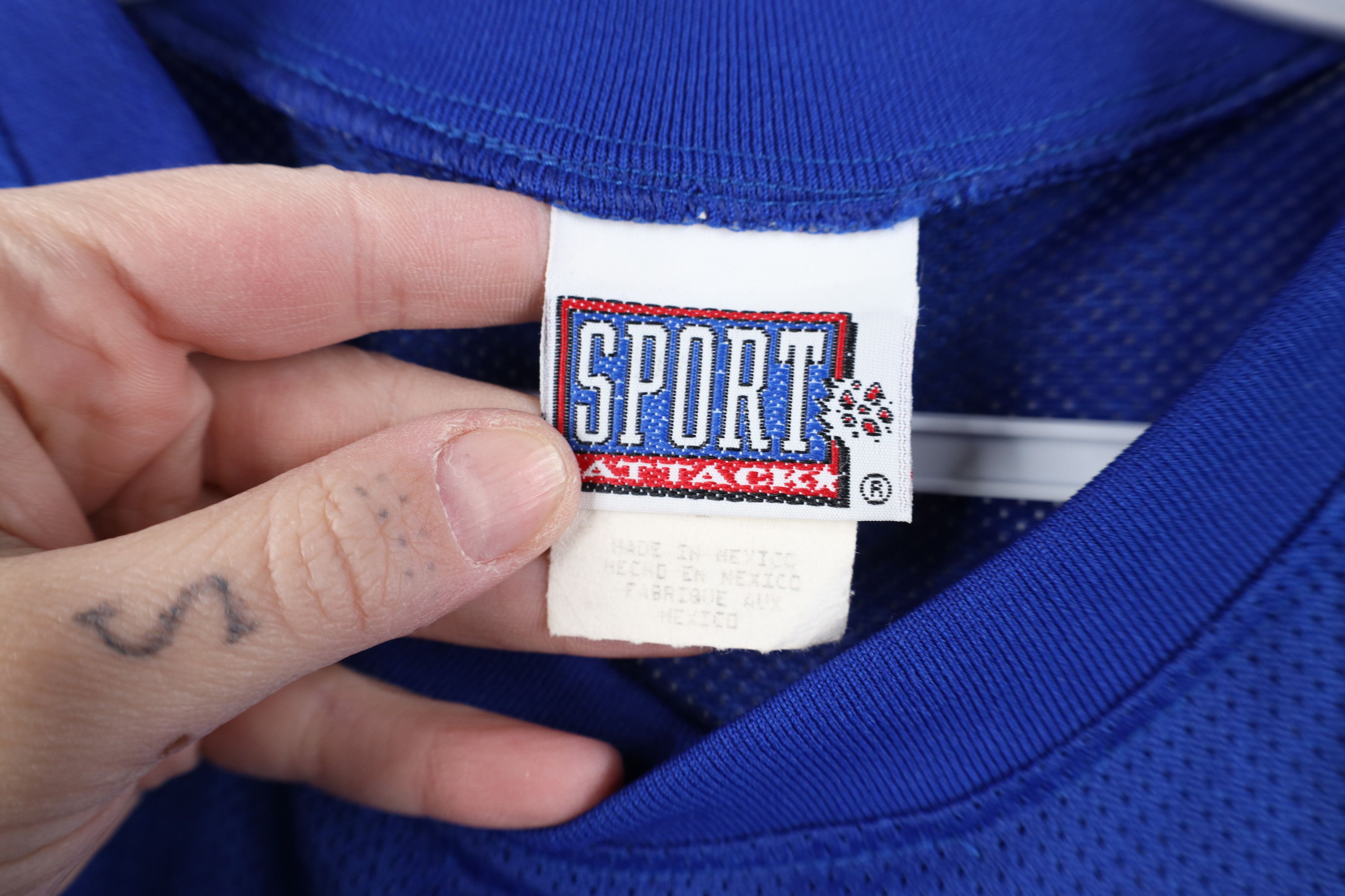 Vintage Vintage 90s University of Kentucky Mesh Jersey T-Shirt Blue Size US L / EU 52-54 / 3 - 8 Thumbnail