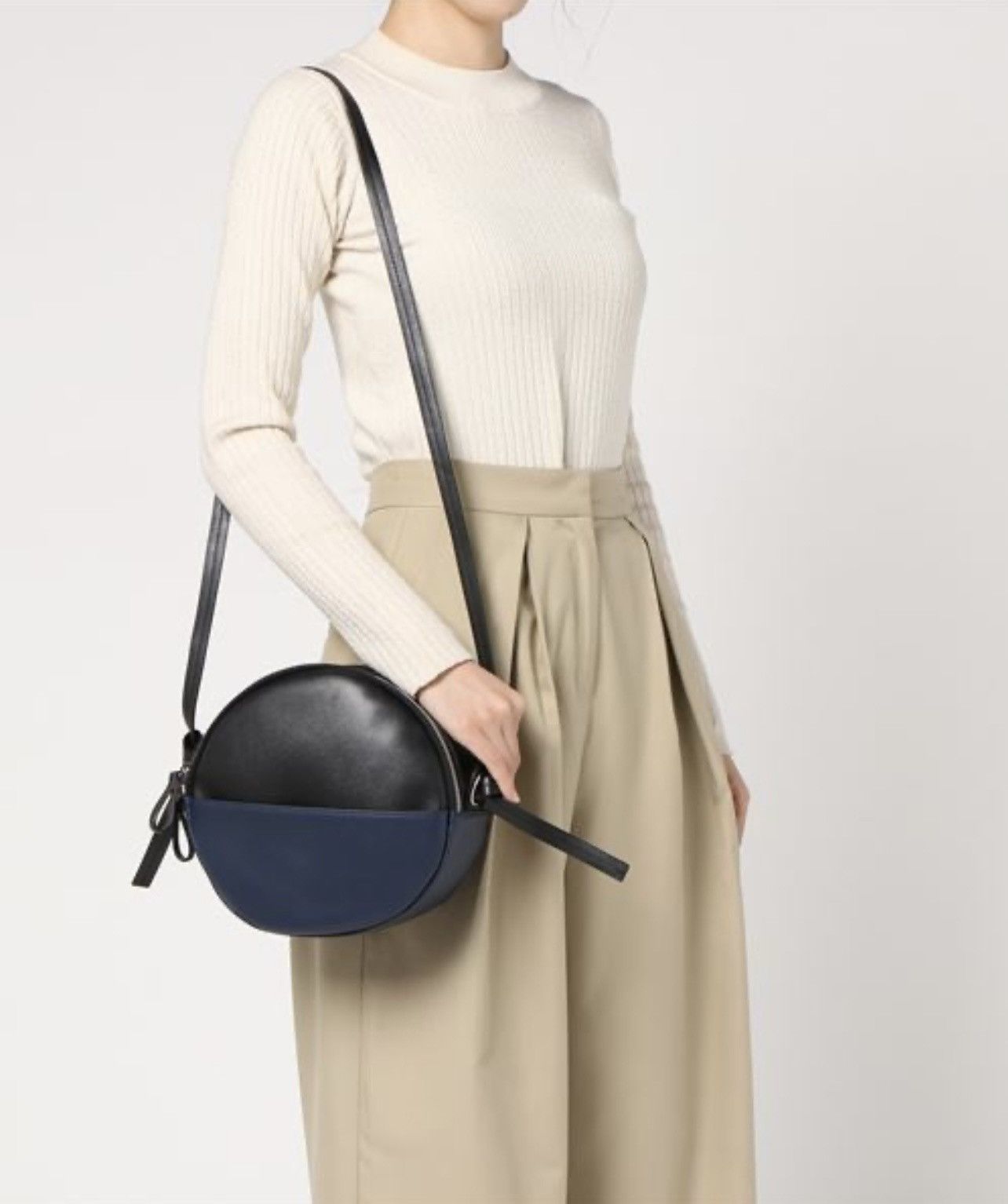 Issey Miyake × Ne-Net NE-NET ISSEY MIYAKE CROSSBODY BAG Size ONE SIZE - 12 Thumbnail