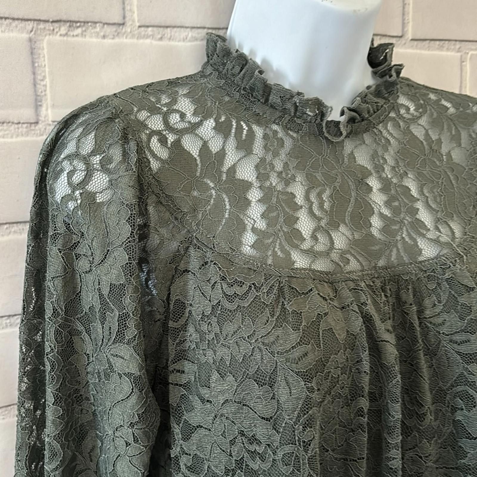Other Elegant Olive Green Lace Long Sleeve Blouse with Ruffle Neck Size S / US 4 / IT 40 - 2 Thumbnail