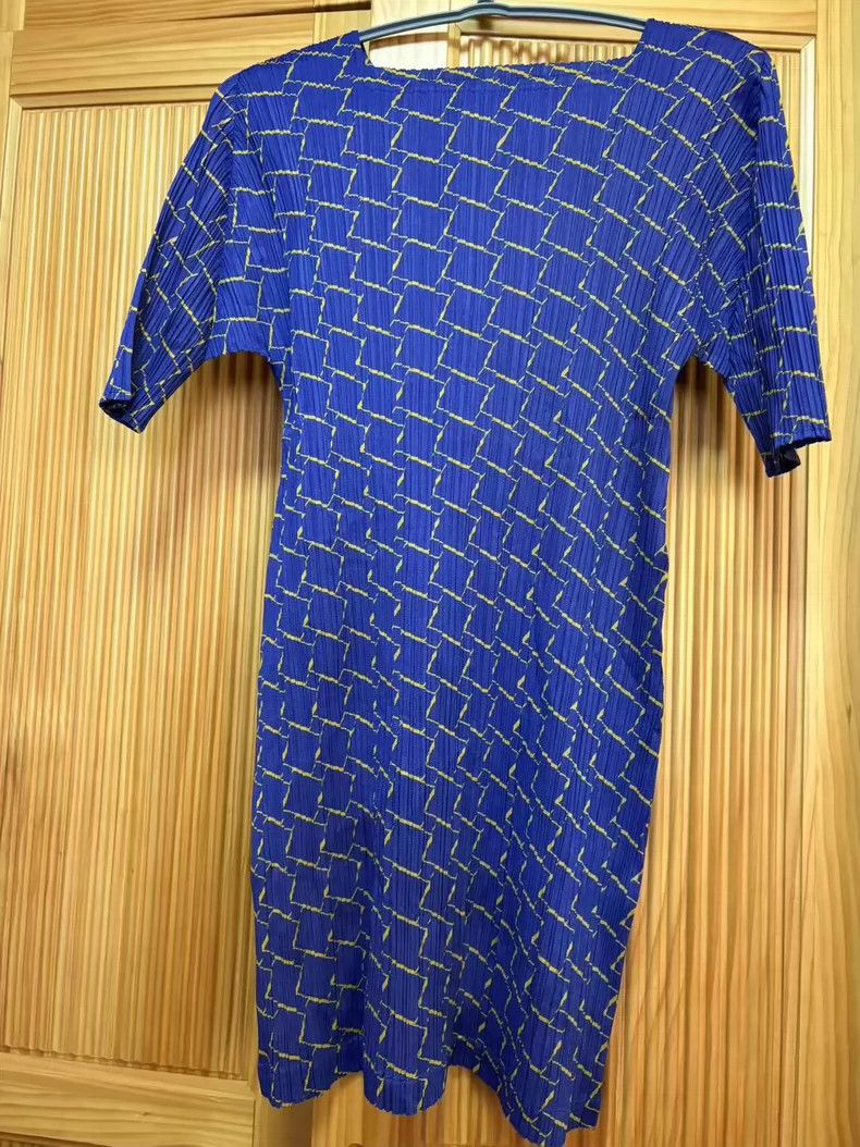 Issey Miyake Issey Miyake Purple mid-calf dress Size L / US 10 / IT 46 - 2 Thumbnail
