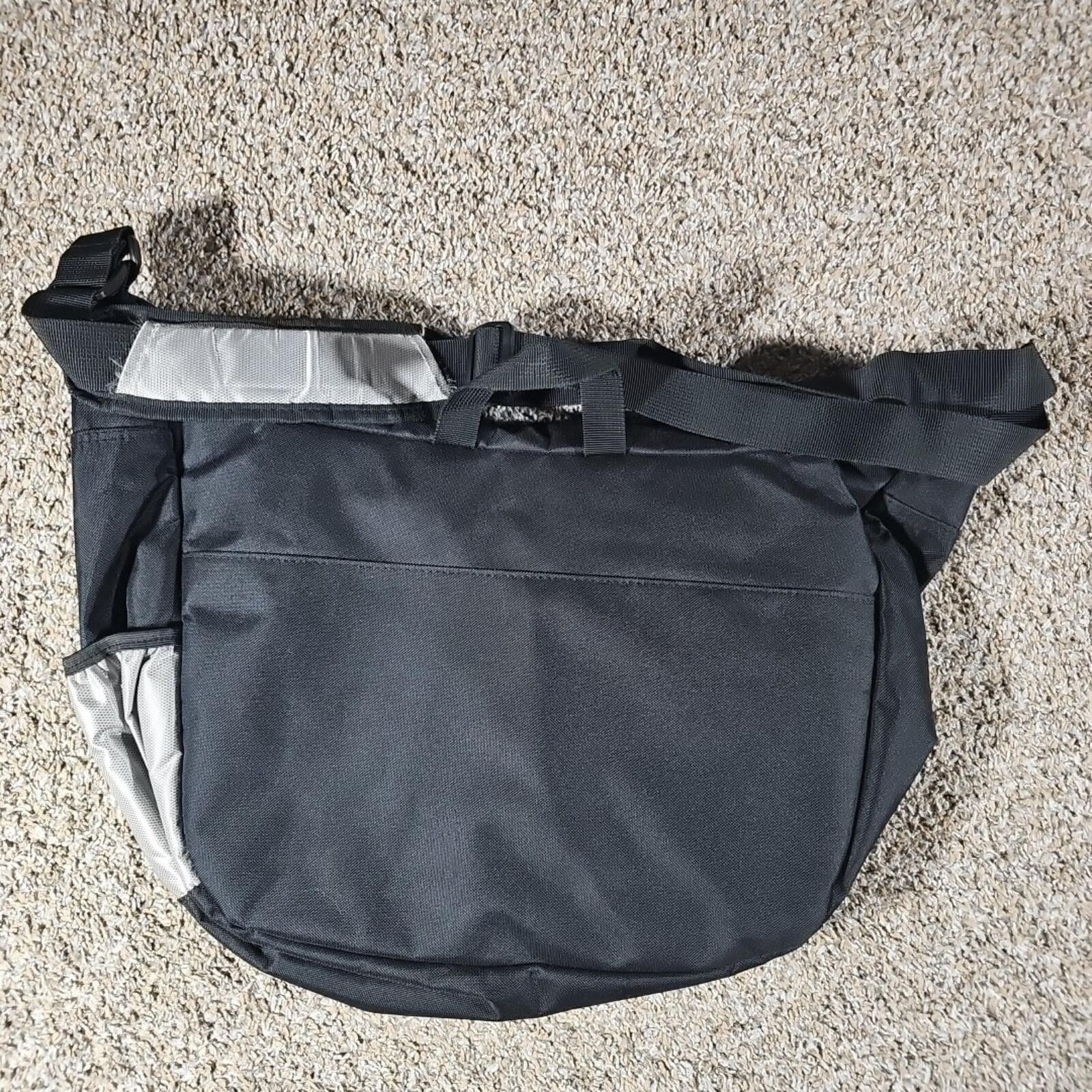 Eddie Bauer Bayer American Veterinary Medical Association Crossbody Bag Size ONE SIZE - 6 Thumbnail