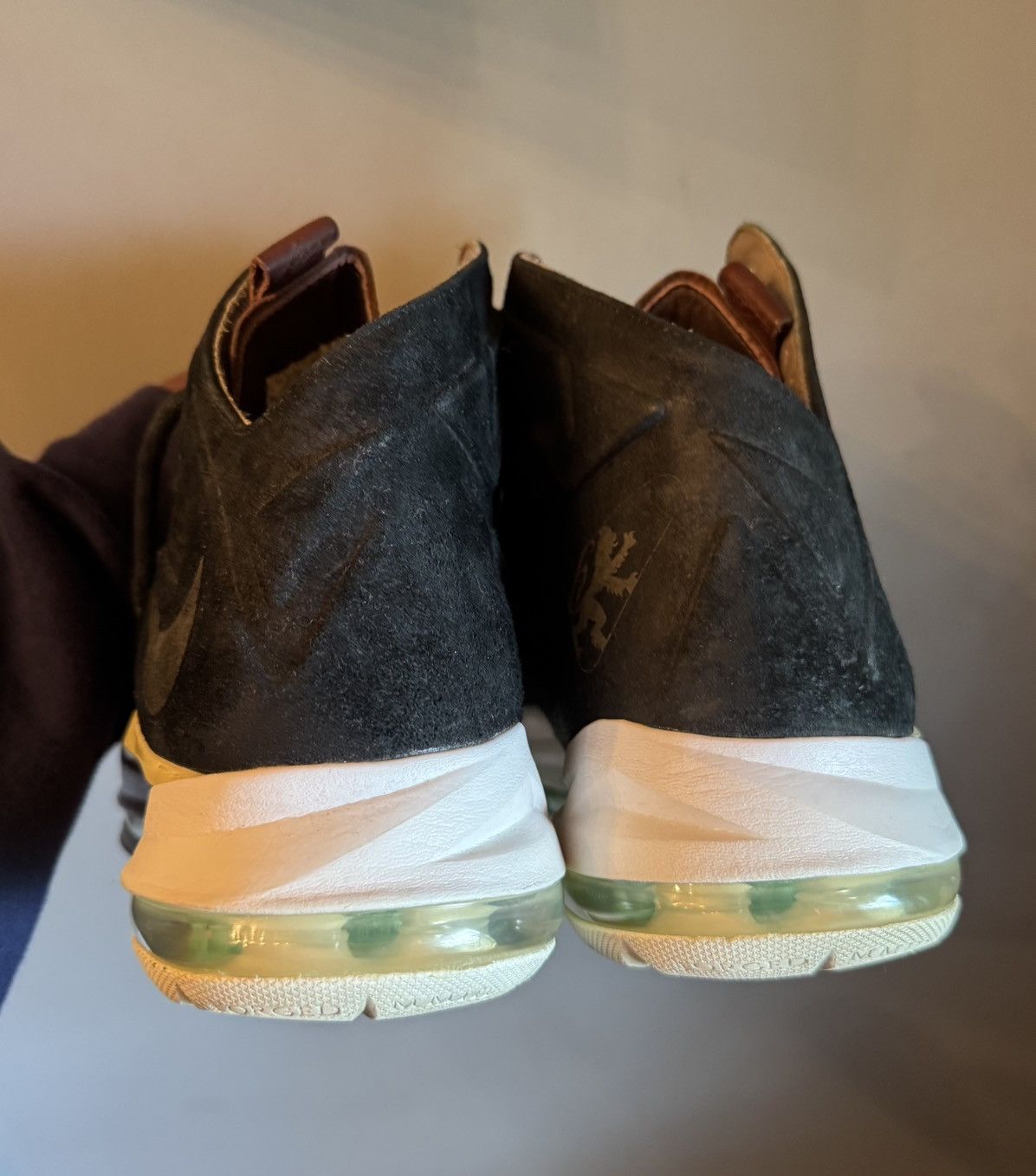 Nike LeBron 10 (X) EXT Black Suede Size US 11 / EU 44 - 7 Thumbnail