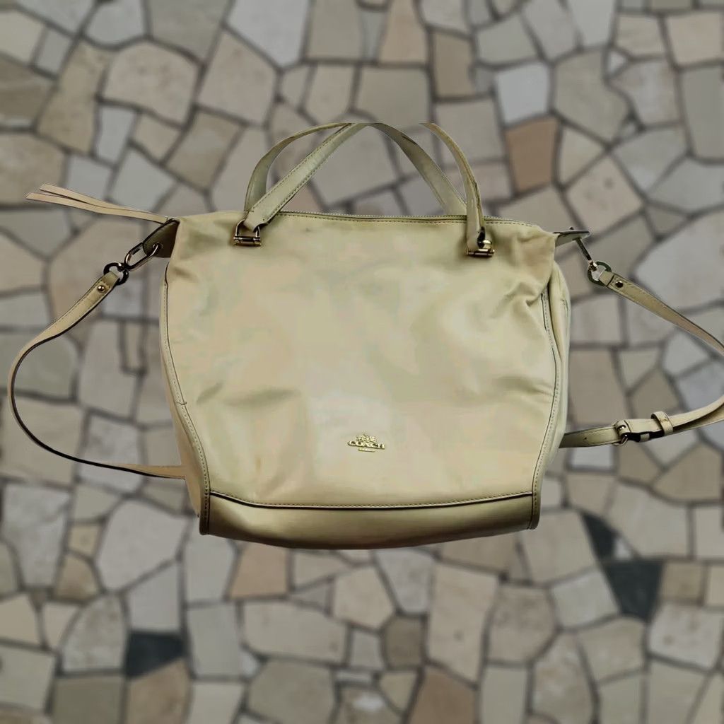 Coach Coach Shoulder Bag Purse Leather Ivory 32405 14x10.5x3.25 Women's Handbag Size ONE SIZE - 1 Thumbnail