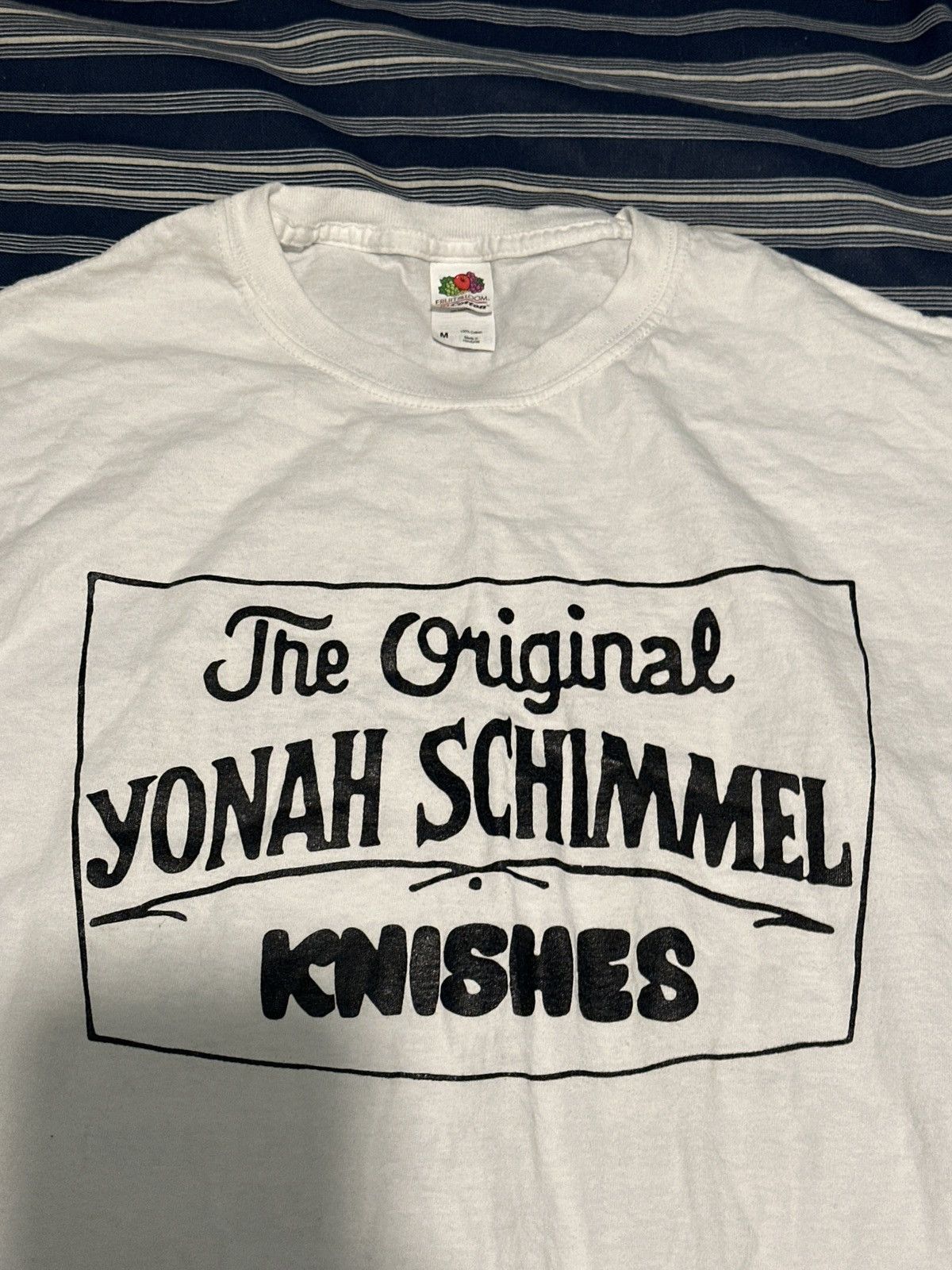 Vintage Yonah Schimmels T-shirt (Used) Size US M / EU 48-50 / 2 - 3 Thumbnail