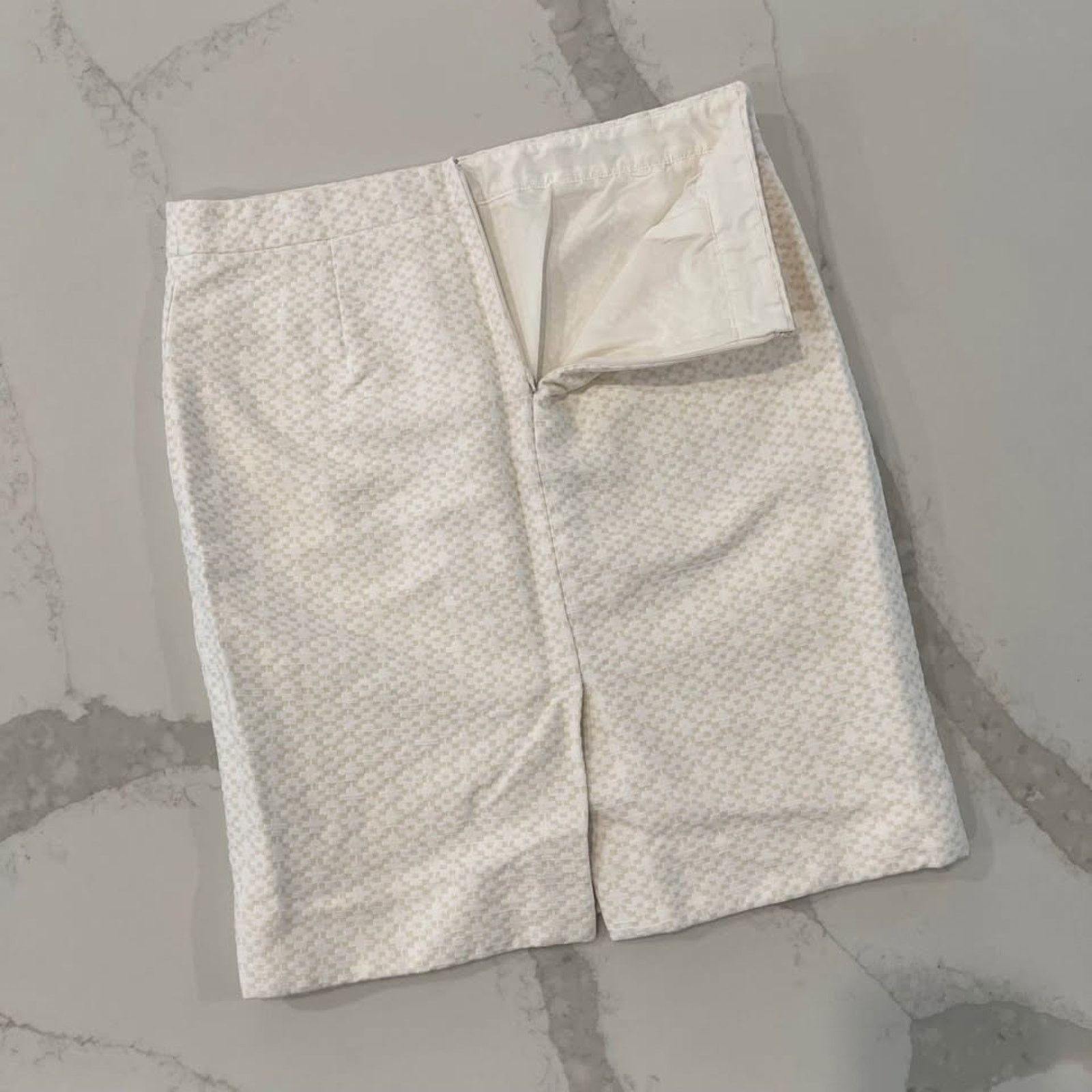 J.Crew J. Crew Ivory Beige Pencil Skirt Geometric Textured Women 10 Size 32" / US 10 / IT 46 - 5 Thumbnail