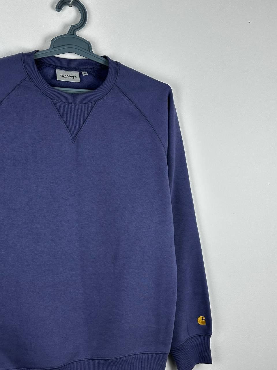 Vintage y2k Carhartt Violet Logo Crewneck Sweatshirt