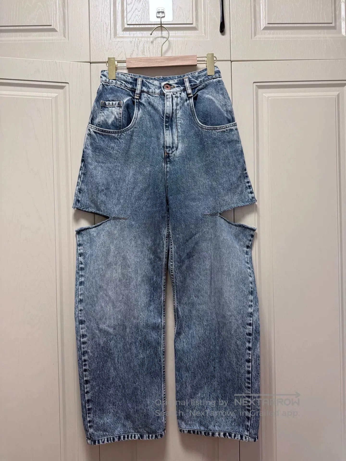 Maison Margiela Maison Margiela Distressed Straight Jeans. Size 39" - 1 Thumbnail