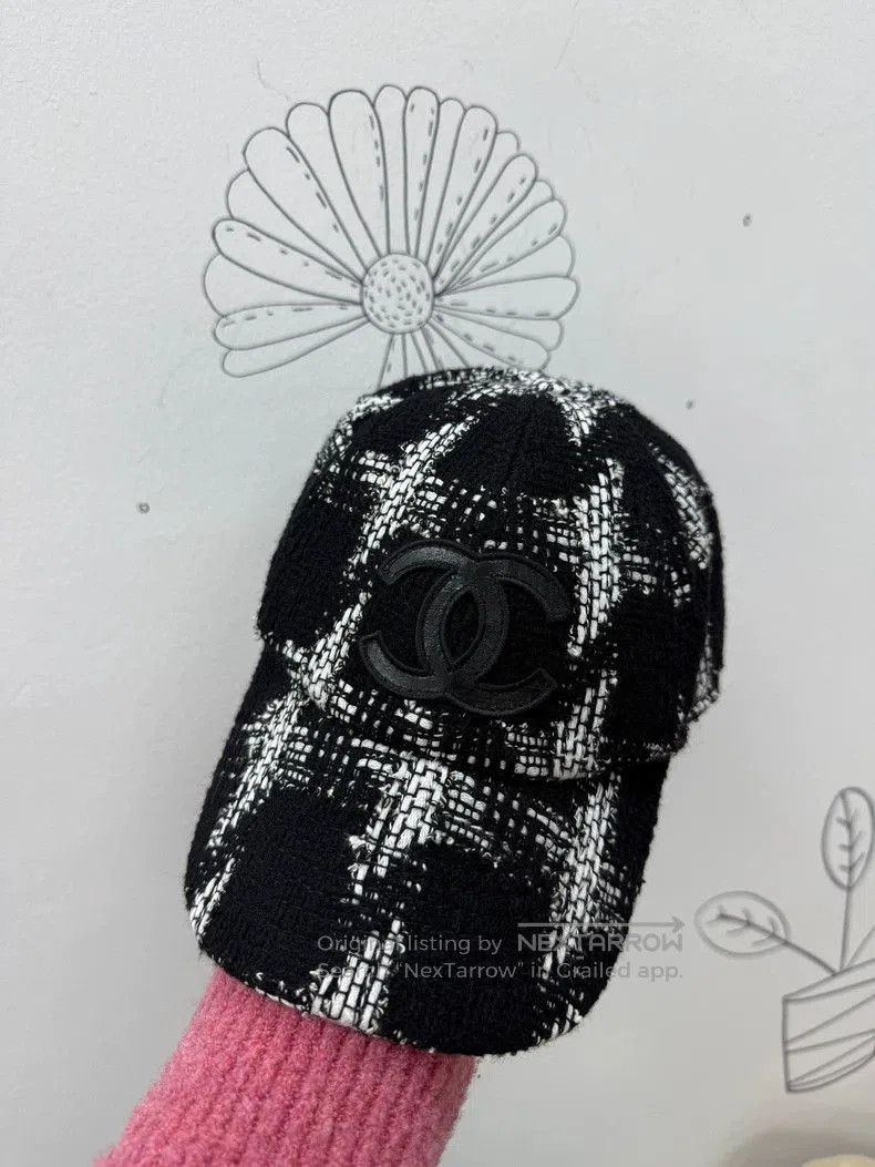 Chanel Chanel Tweed Cap with Double C Logo. Size ONE SIZE - 2 Thumbnail