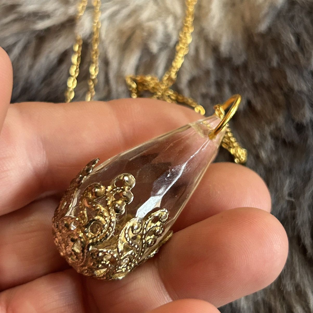 Vintage Handcrafted filigree capped faceted lucite stone necklace Size ONE SIZE - 8 Thumbnail