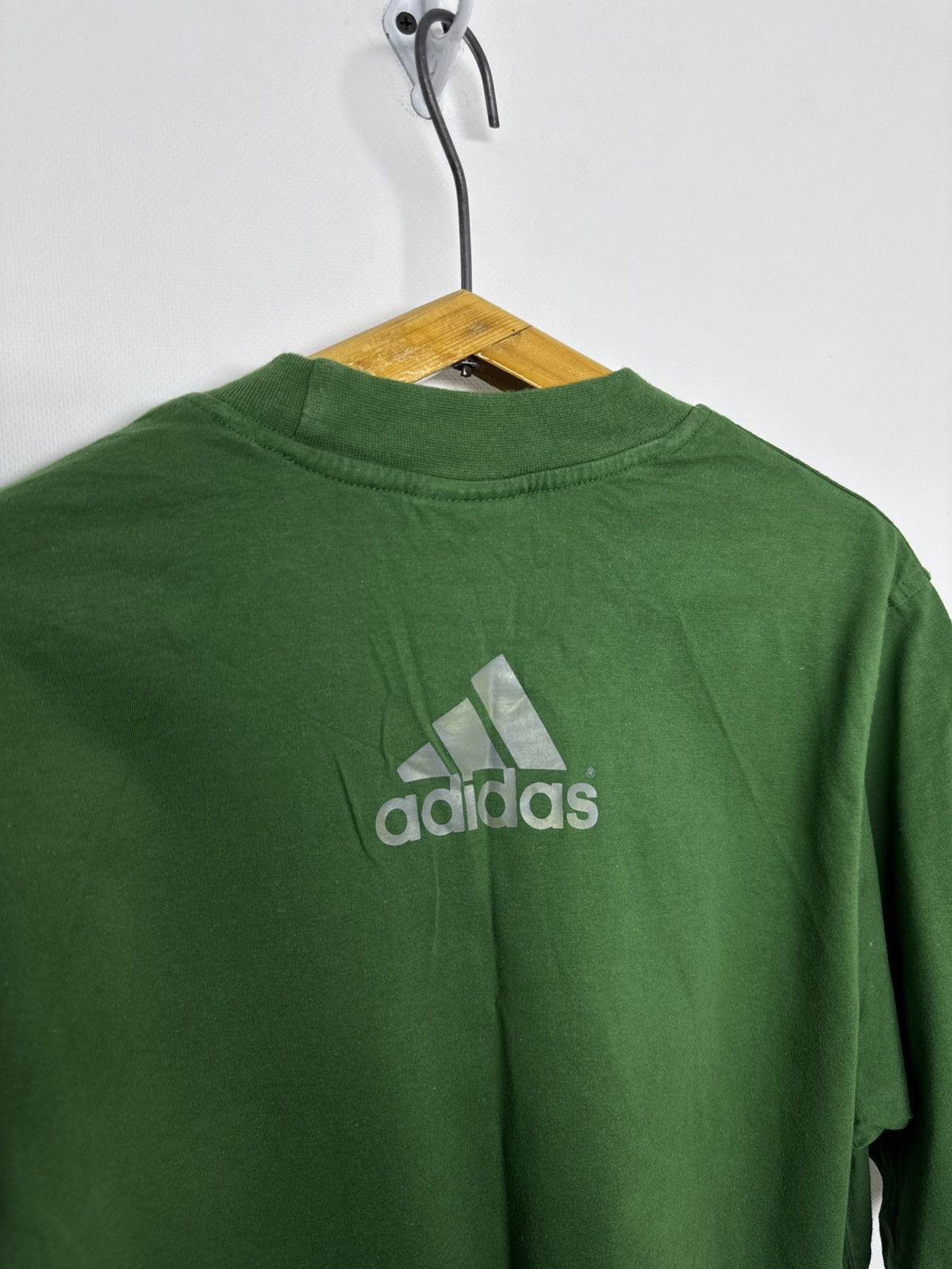 Adidas Vintage Adidas Big Logo T-Shirt 90’s Size US M / EU 48-50 / 2 - 8 Thumbnail