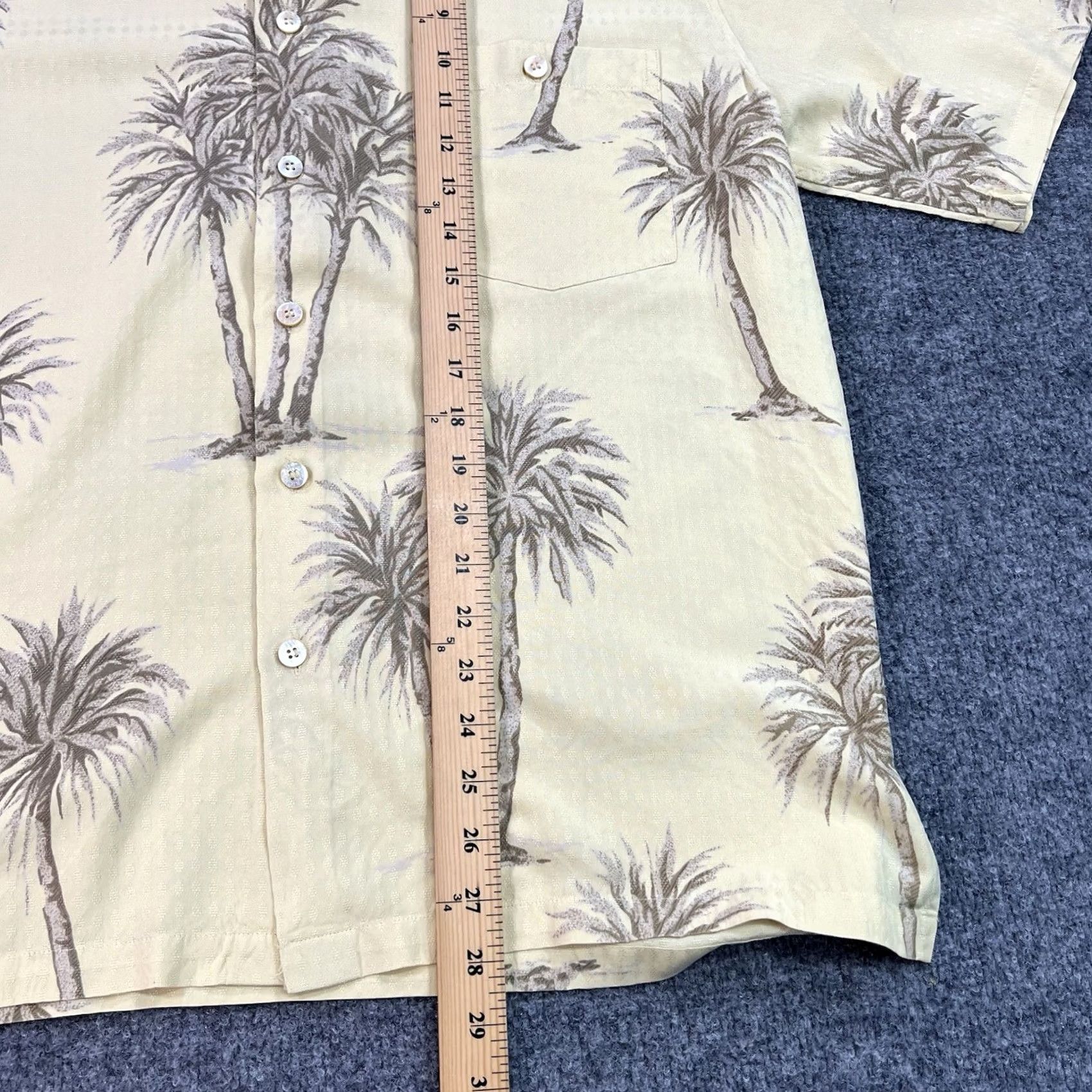 Tori Richard Tori Richard Hawaiian Shirt Mens M 100% Silk Palm Trees All Over Print Button-Up Collared Short Sleeve Yellow Present Day Shipping Free Returns Size US M / EU 48-50 / 2 - 4 Thumbnail