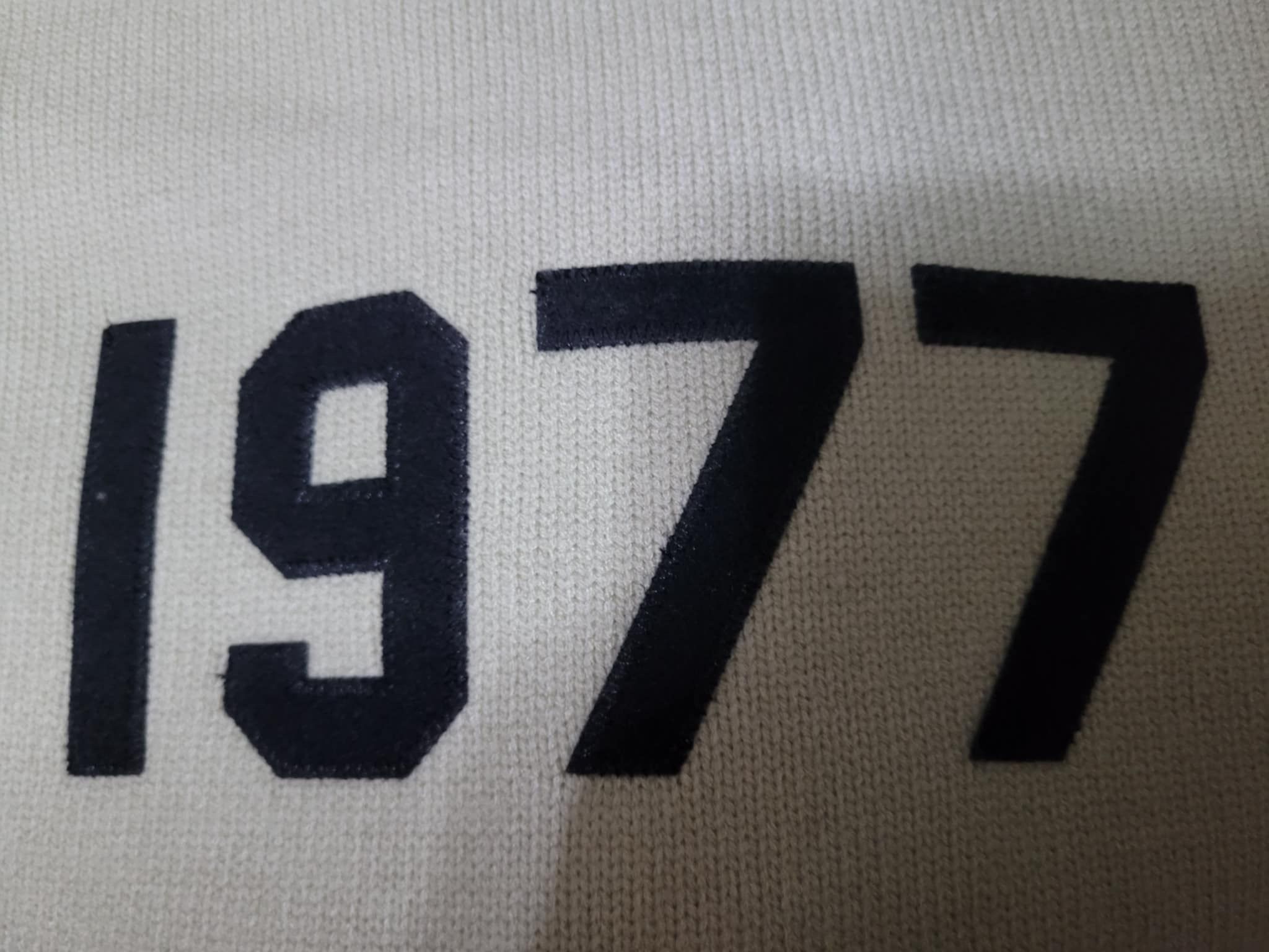 Fear of God sz S Fear of God Essentials 1977 Knit Hoodie wheat Size US S / EU 44-46 / 1 - 7 Thumbnail