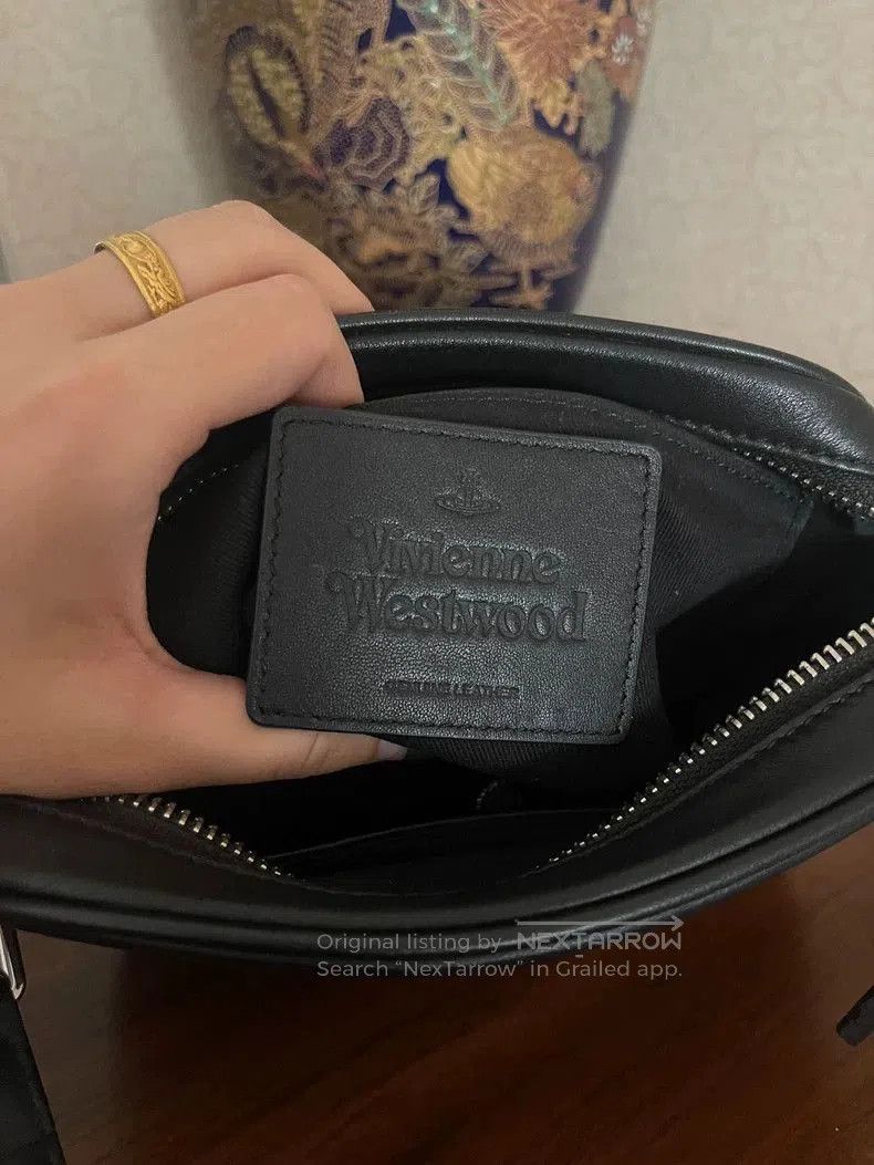 Vivienne Westwood Vivienne Westwood Leather Crossbody Bag . Size ONE SIZE - 1 Thumbnail