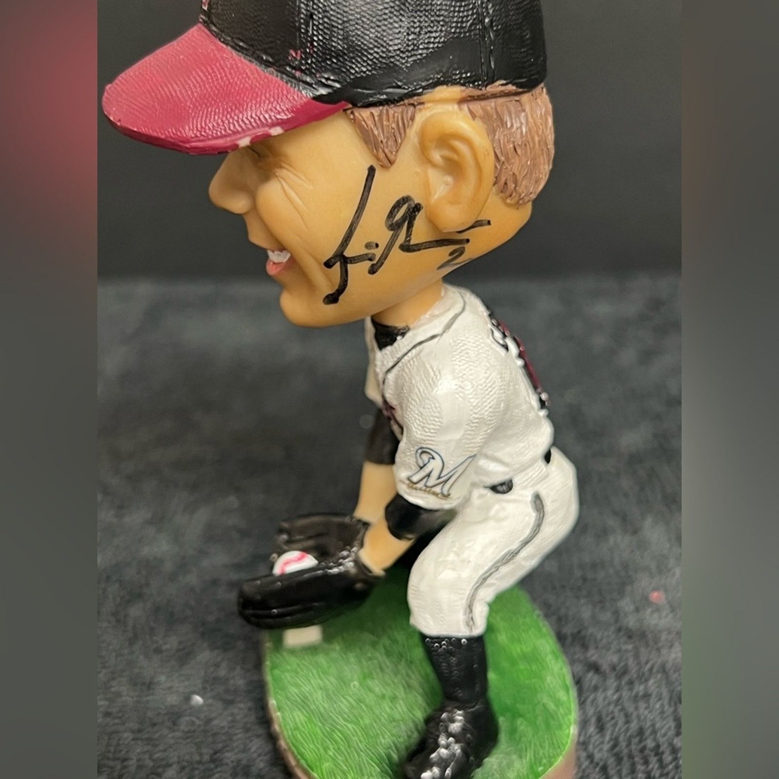 MLB Autograph 2014 Scooter Gennett Bobblehead Timberrattlers Size ONE SIZE - 3 Thumbnail