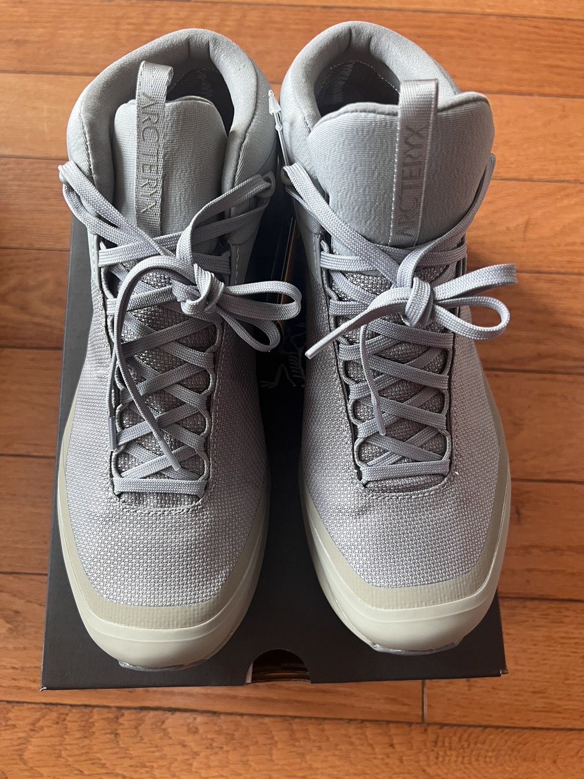 image of Arcteryx Arc’Teryx Aerios Mid Gtx Shoe in Grey, Men's (Size 8)