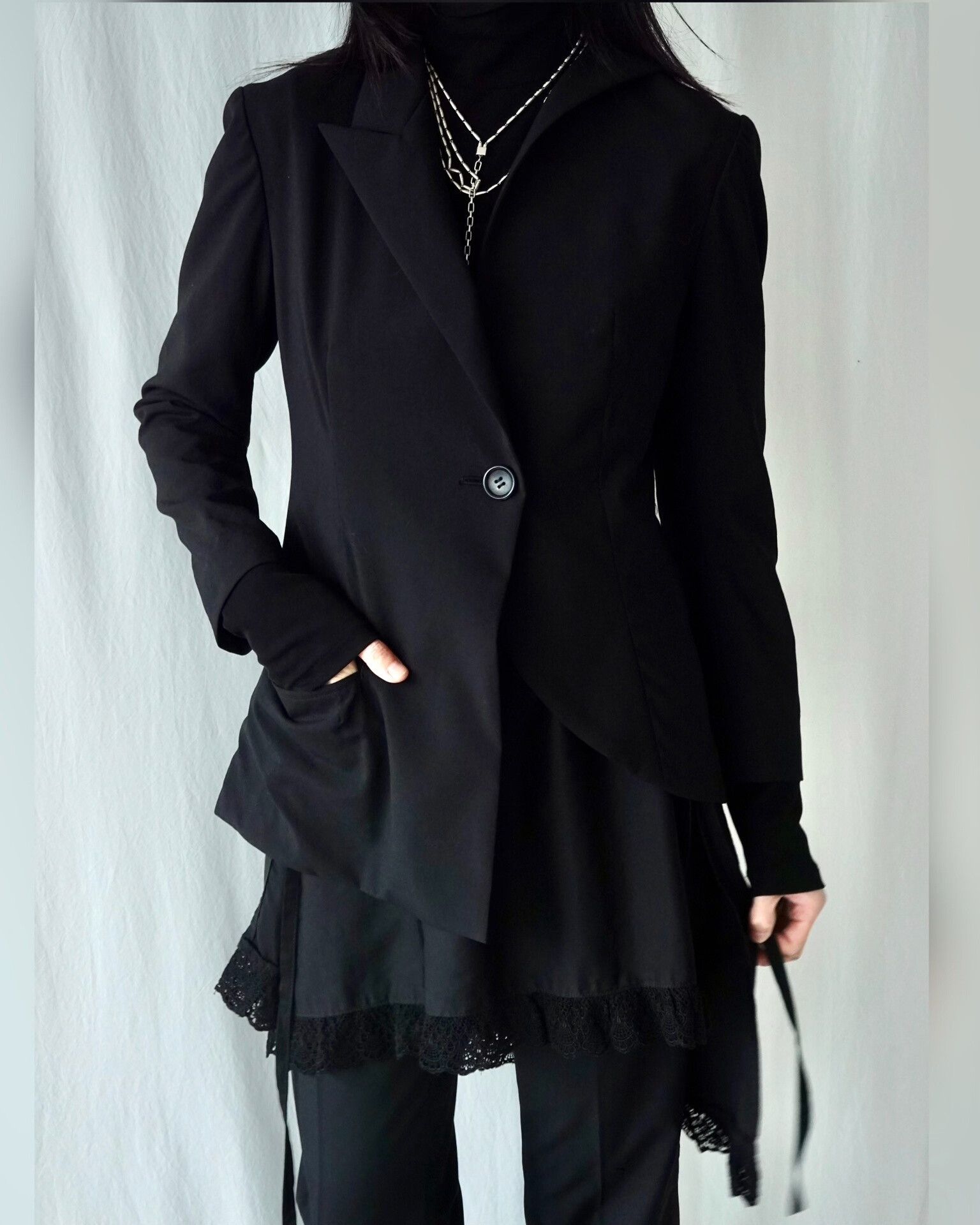 Yohji Yamamoto Yohji Yamamoto Asymmetrical Wool Top Size S / US 4 / IT 40 - 1 Thumbnail