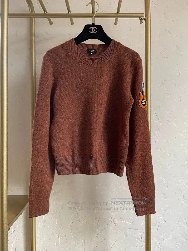 Chanel Chanel 2024 Fall Knit Sweater with Embroidery. Size US XS / EU 42 / 0 - 1 Thumbnail