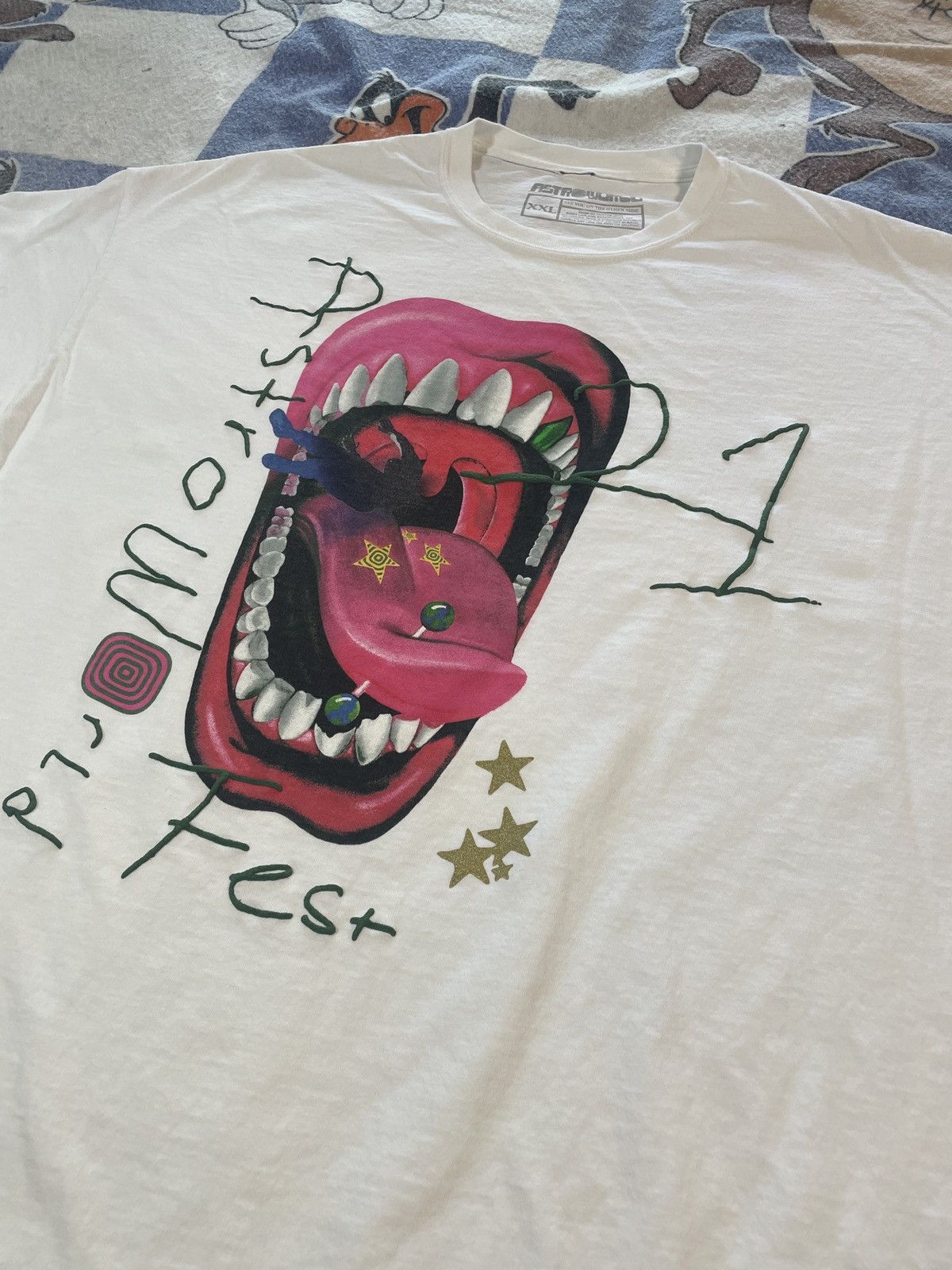 Travis Scott Travis Scott astroworld festival tee Size US XXL / EU 58 / 5 - 2 Thumbnail