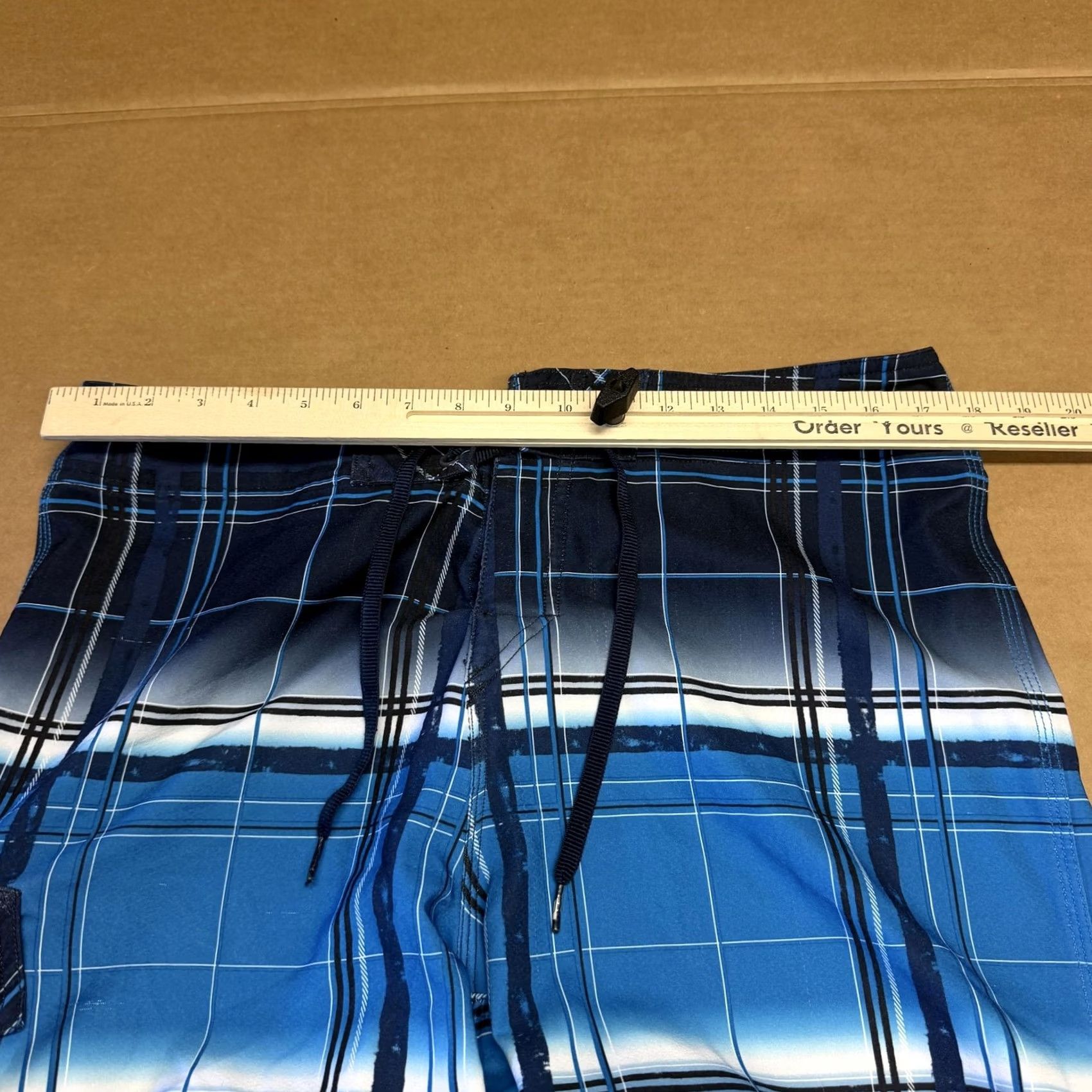 Quiksilver Quiksilver Mens Board Shorts 34 Blue Plaid Drawstring Surf Swim Stretch Pockets Size US 34 / EU 50 - 5 Thumbnail