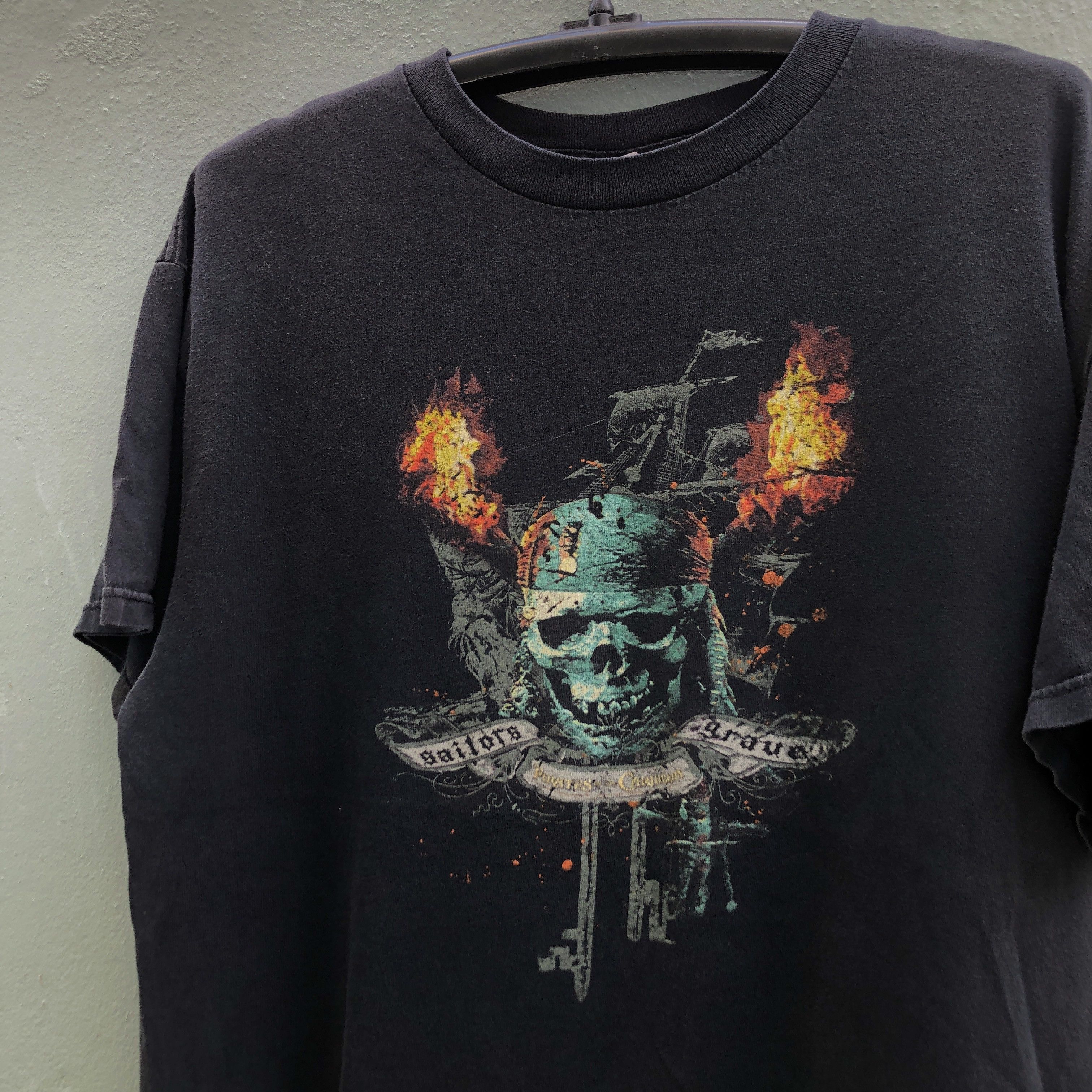 Disney Y2K Disney Pirates of the Carribbean Tee L Size US L / EU 52-54 / 3 - 1 Thumbnail
