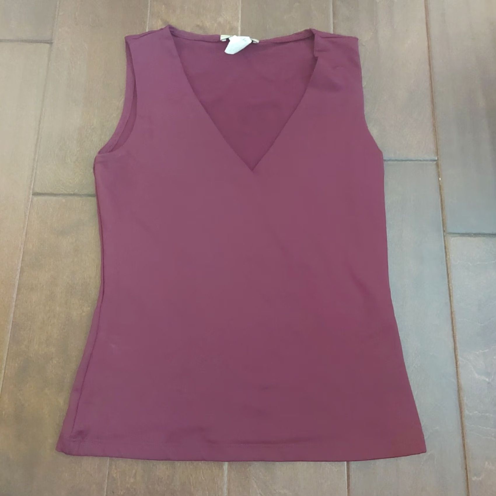 Vintage Be Cool Tank Top Be Cool Girl's Maroon V-Neck Sleeveless Tank M Teens Shirt Womens? Size M / US 6-8 / IT 42-44 - 3 Thumbnail