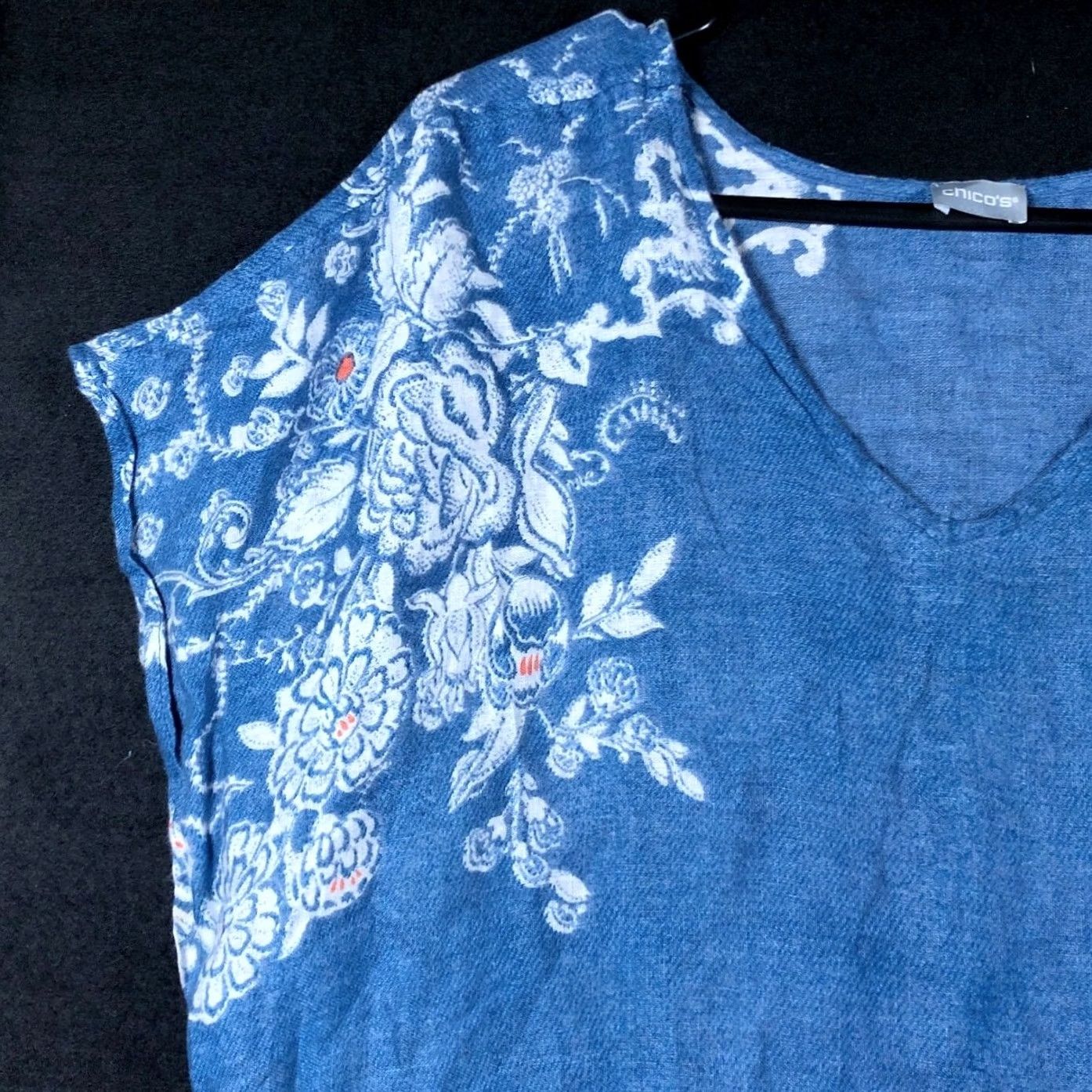 Vintage Chicos Womens Blouse Blue White Floral Cap Sleeve V Neck Boxy Lightweight Shirt Adults L Party/Cocktail Workwear Casual Womens Size L / US 10 / IT 46 - 4 Thumbnail