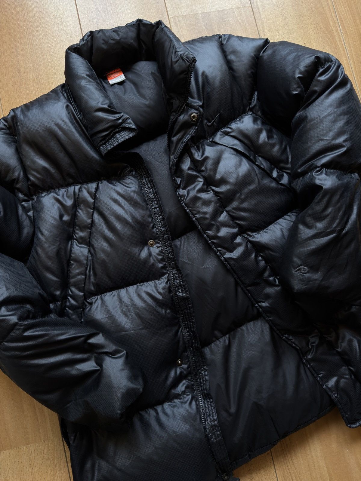 Nike Nike vintage black down jacket puffer Size US L / EU 52-54 / 3 - 1 Thumbnail