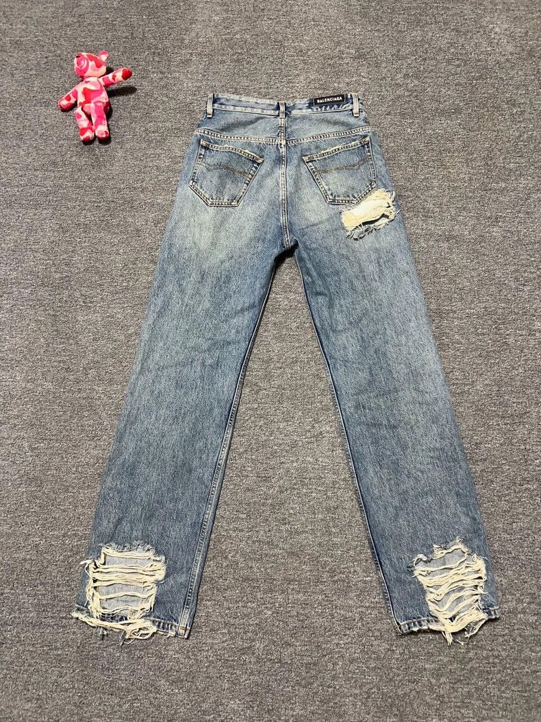 Balenciaga Balenciaga Distressed Wash Denim Pants for Men-2506 Size US 26 / EU 42 - 2 Thumbnail