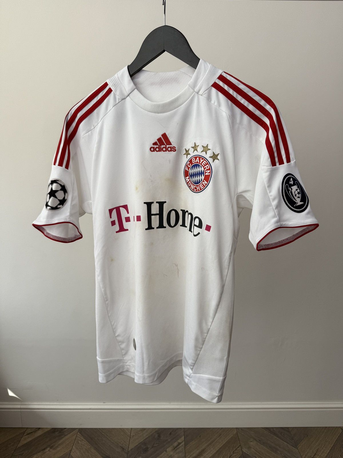 Adidas Vintage BAYERN MUNICH 2008 2009 FOOTBALL KIDS JERSEY ADIDAS Size US S / EU 44-46 / 1 - 2 Thumbnail
