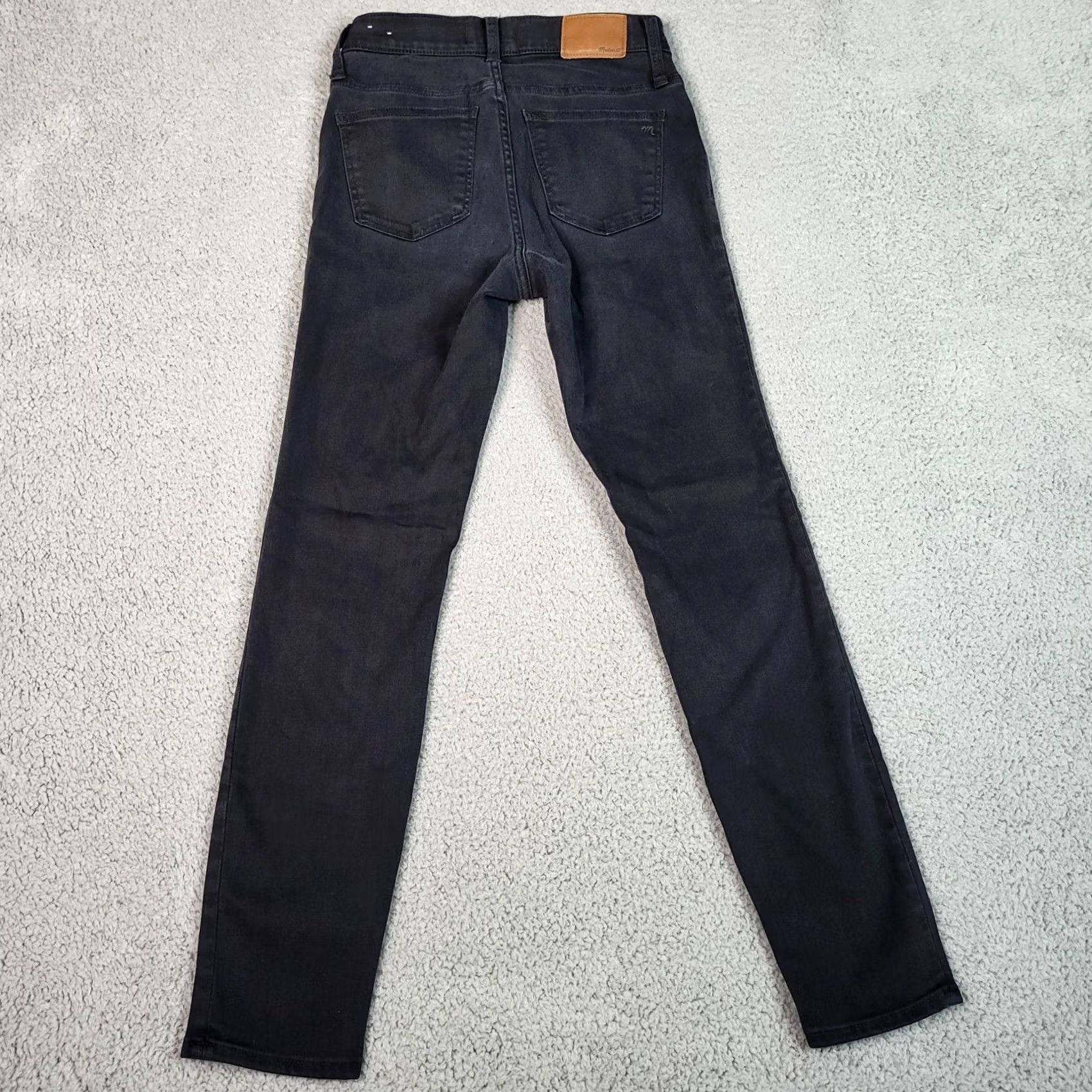 Madewell Madewell Jeans Skinny Black 25 9" High Rise Regular Rise Women Denim Cotton Polyester Lyocell Elastane Button Belted Solid Mid Vintage No N/A Size 42" / US 20 - 7 Thumbnail